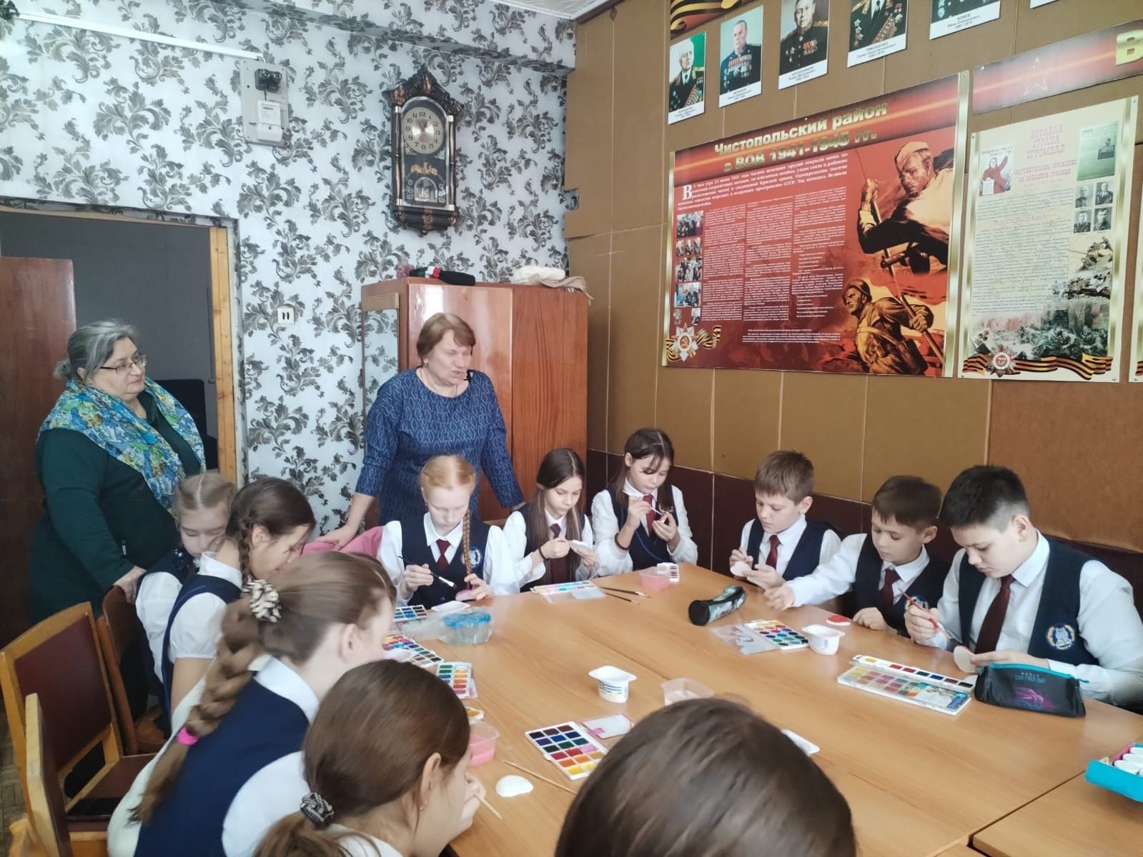 Путешествие в мир дружбы: лицеисты познакомились с литературой о настоящих друзьях