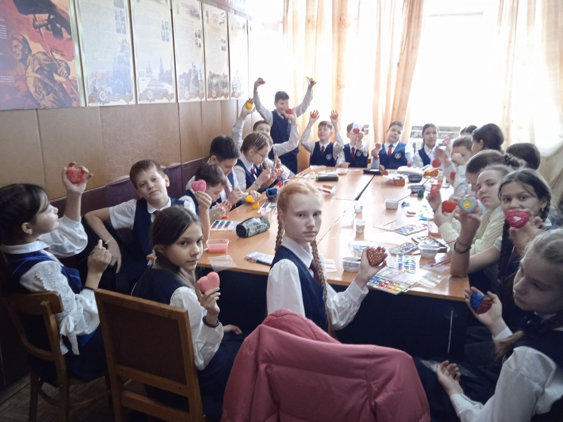 Путешествие в мир дружбы: лицеисты познакомились с литературой о настоящих друзьях