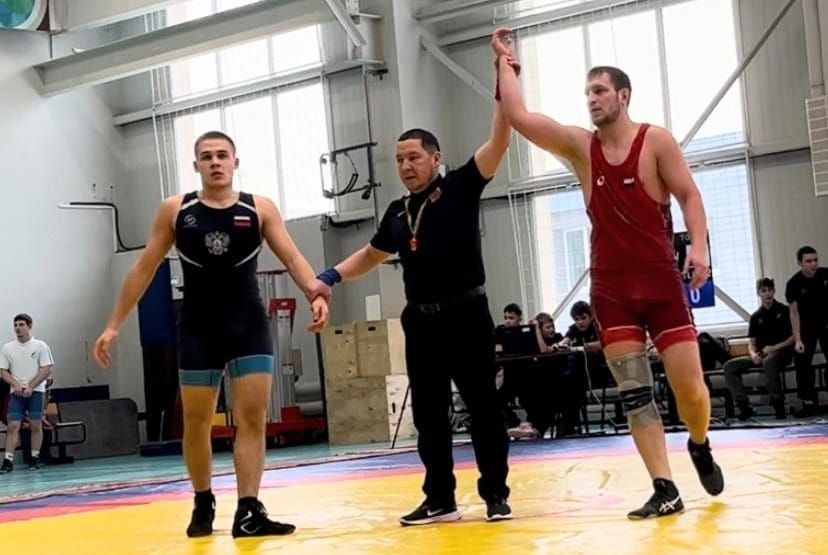 Чистопольские спорстмены завоевали медали разных достоинств на чемпионате РТ по греко-римской борьбе