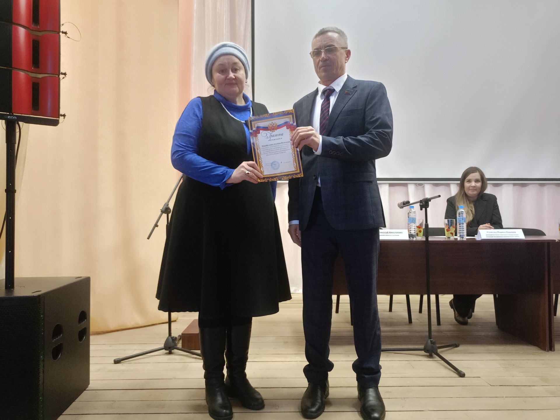 За активную общественную деятельность наградили жителей поселка Юлдуз и села Булдырь