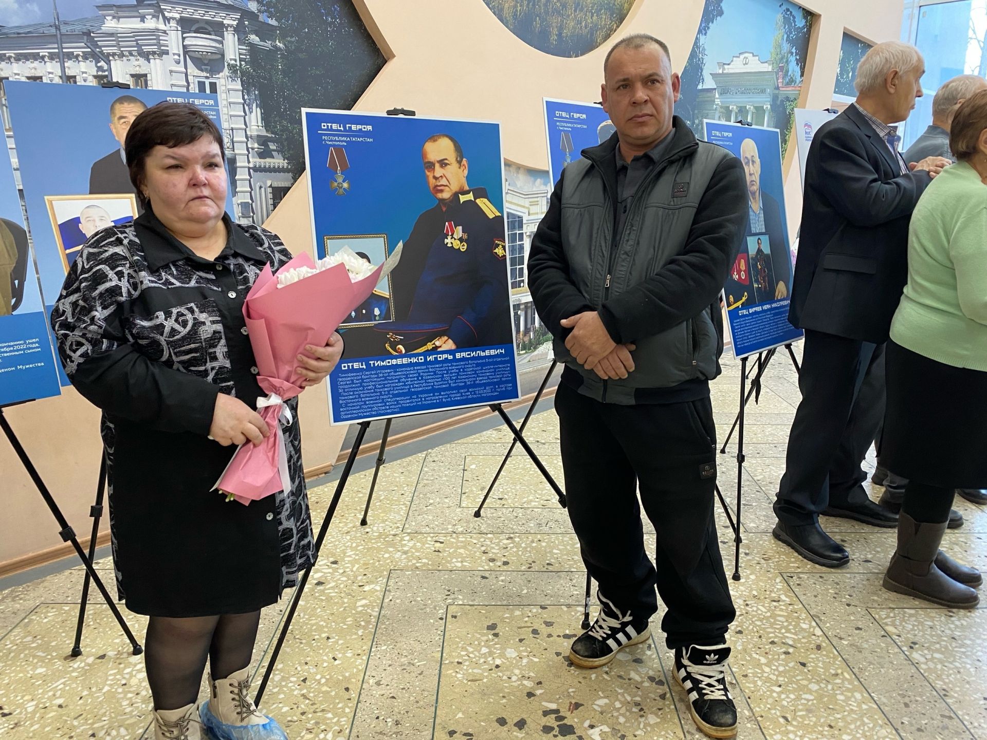 В Чистополе открылась фотовыставка «Отец Героя»