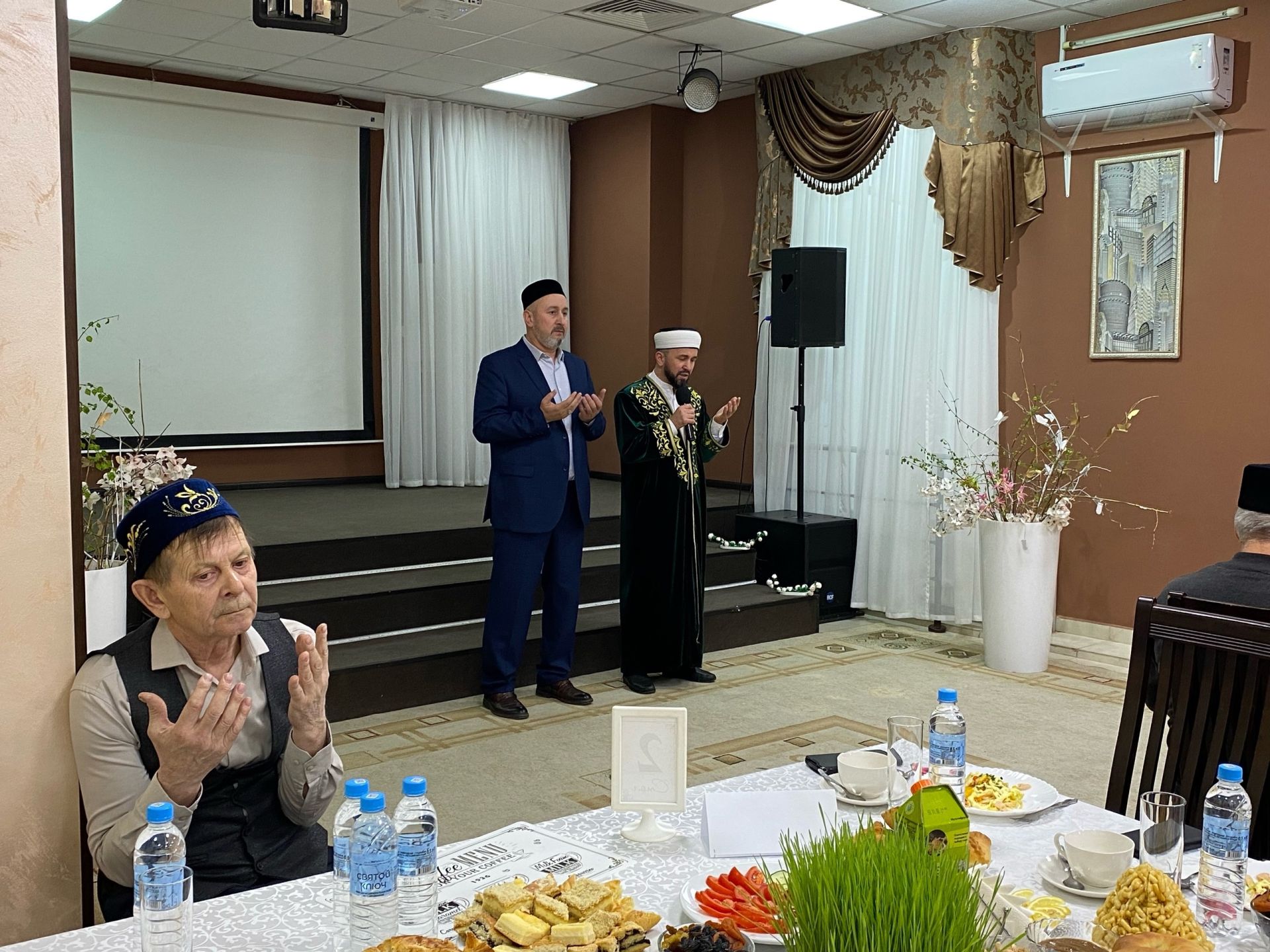 В день празднования Навруза в Чистополе провели большой ифтар