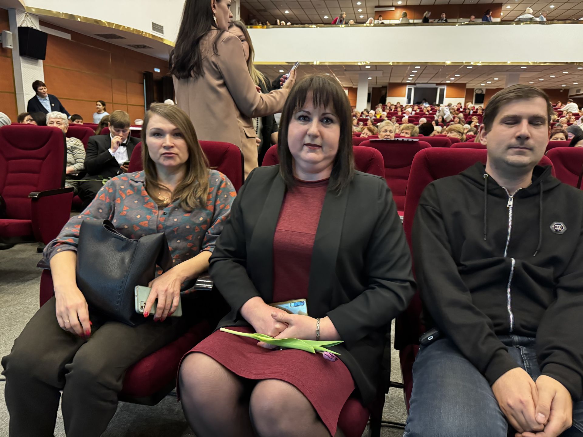 Яркий концерт к Международному женскому дню прошел в КЦ «Чистай»