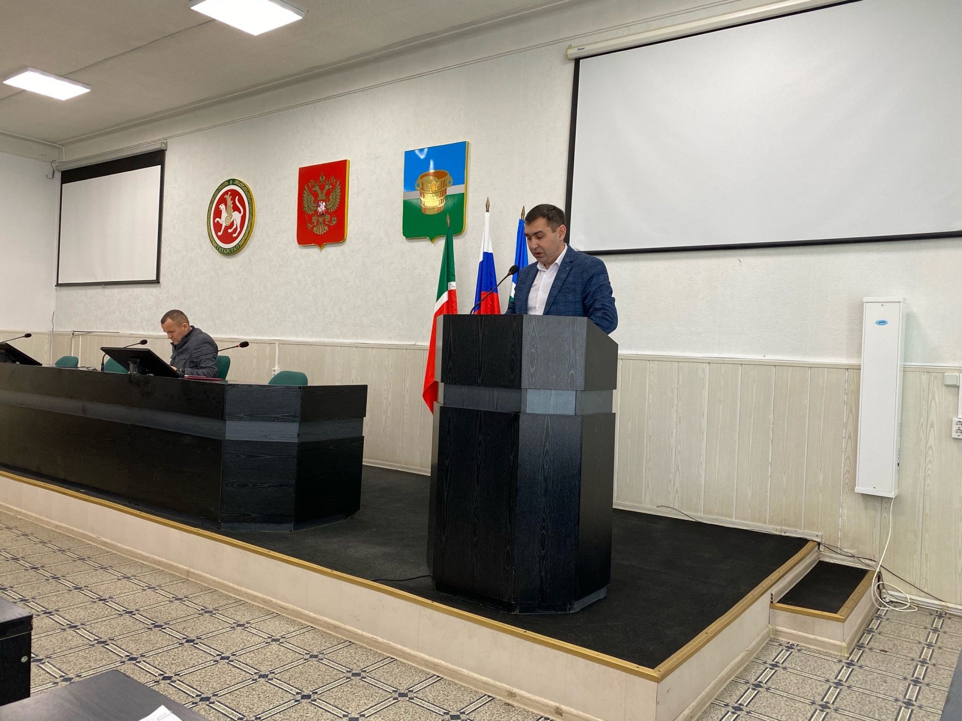 Безопасность, экология и обращения граждан: главные темы еженедельного совещания в муниципалитете