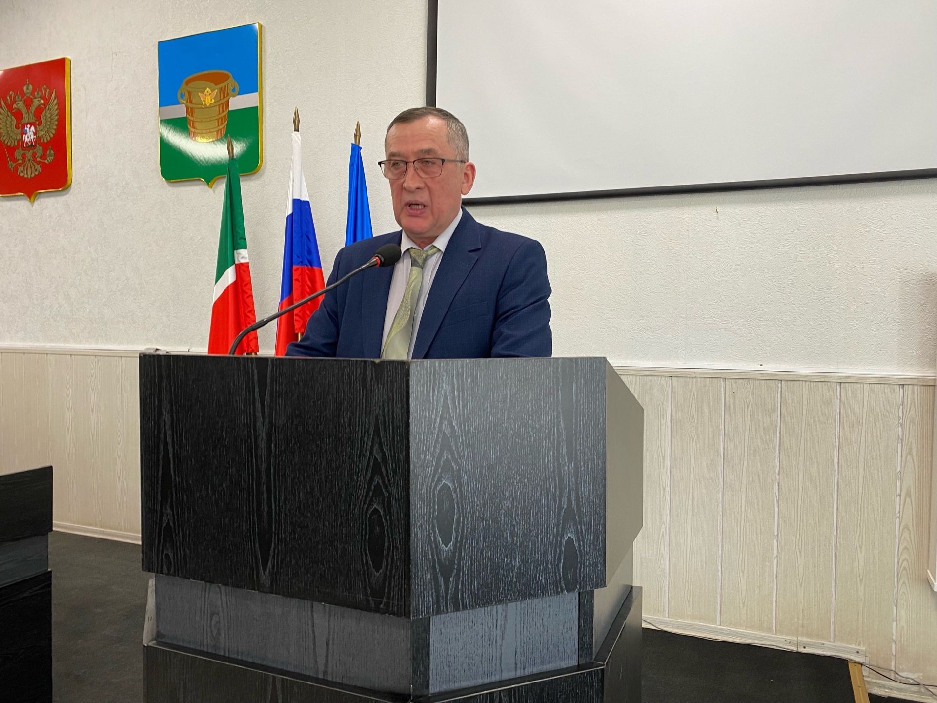Безопасность, экология и обращения граждан: главные темы еженедельного совещания в муниципалитете