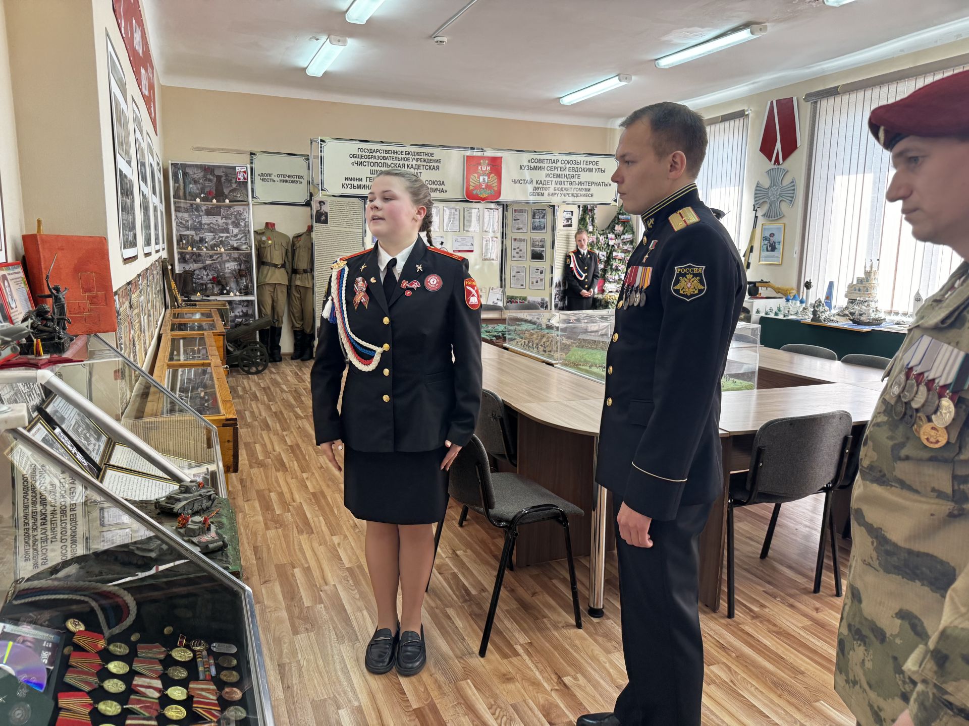 В Чистопольской кадетской школе-интернате прошла встреча с Героем России Иваном Жарским