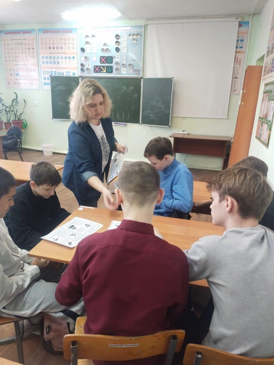 Информационная акция «Корь – опасное заболевание» для молодежи села Чистопольского района