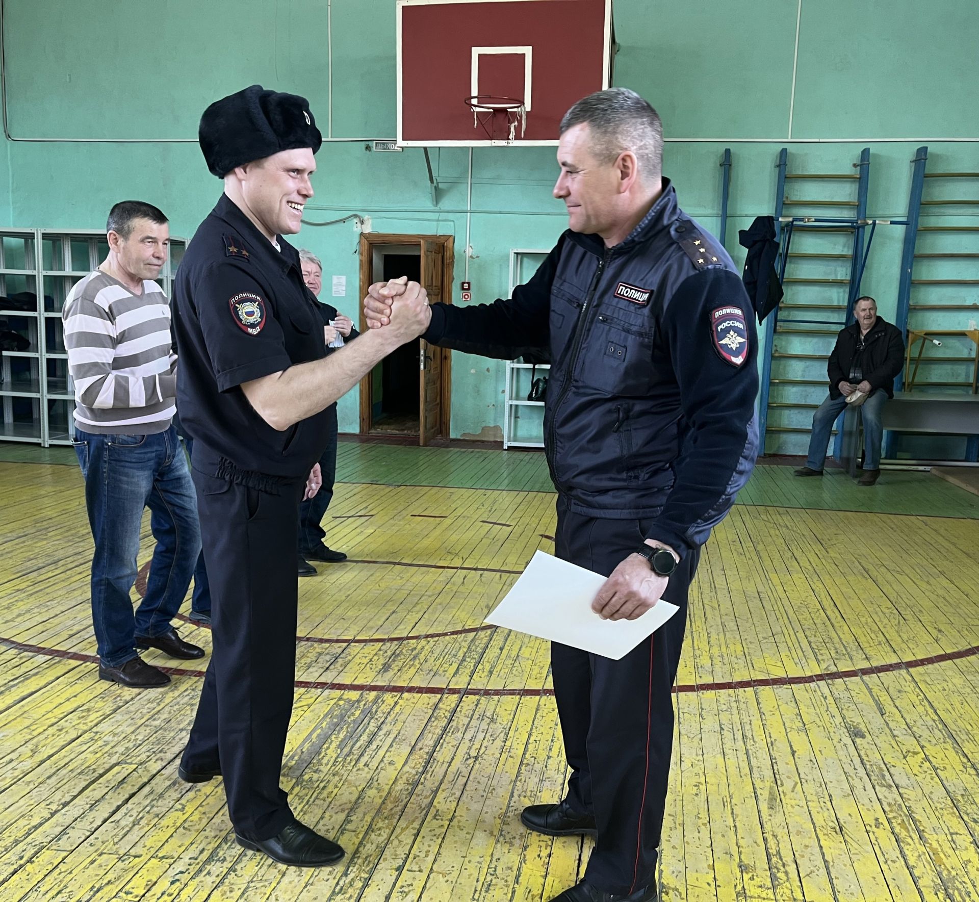 Для сотрудников полиции и ветеранов МВД Чистопольского района прошло спортивное соревнование к 80-летию Победы