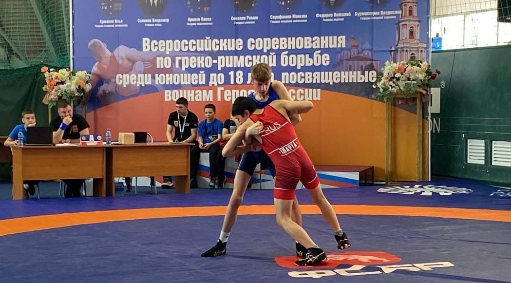 Чистопольские борцы завоевали медали на Всероссийских соревнованиях в Рязани