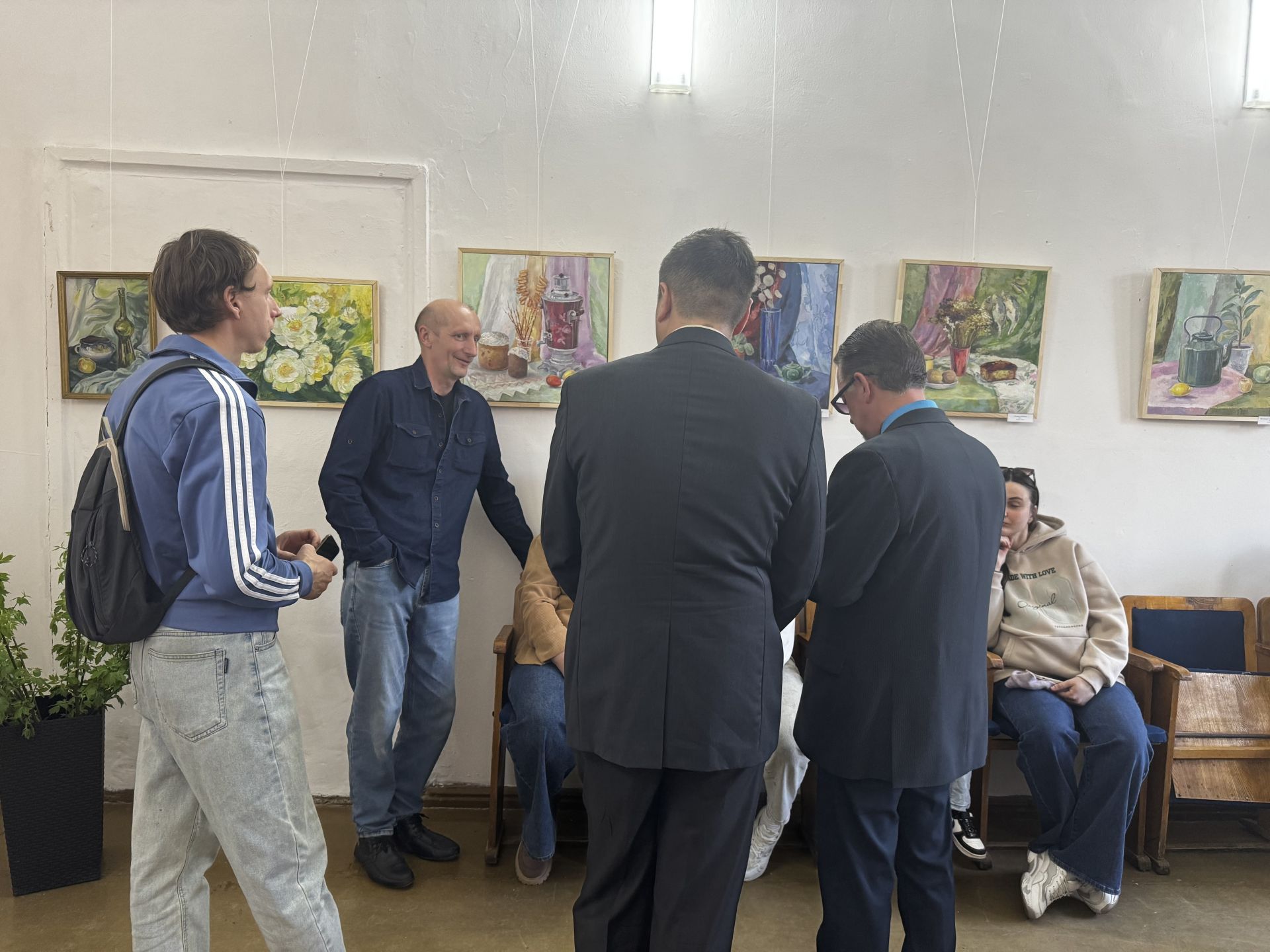 «Симфония предметов»: персональная выставка Натальи Ларионовой открылась в Чистополе