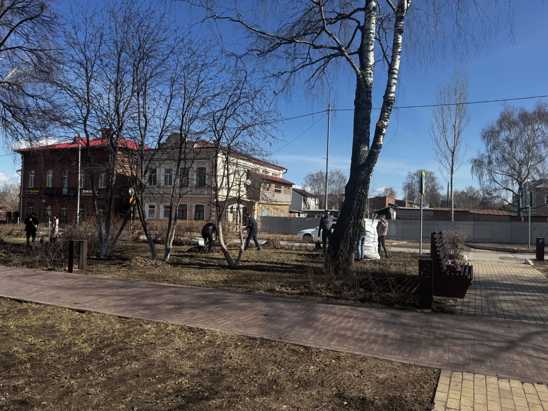 Общегородской субботник в Чистополе: вместе делаем город чище!