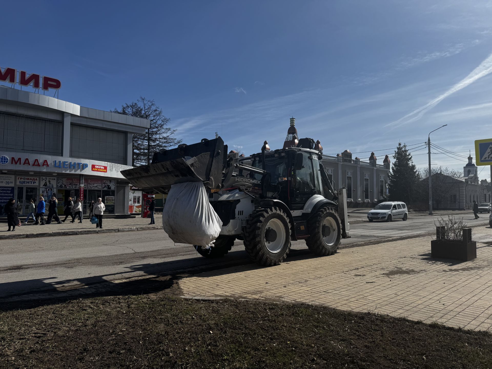 Общегородской субботник в Чистополе: вместе делаем город чище!