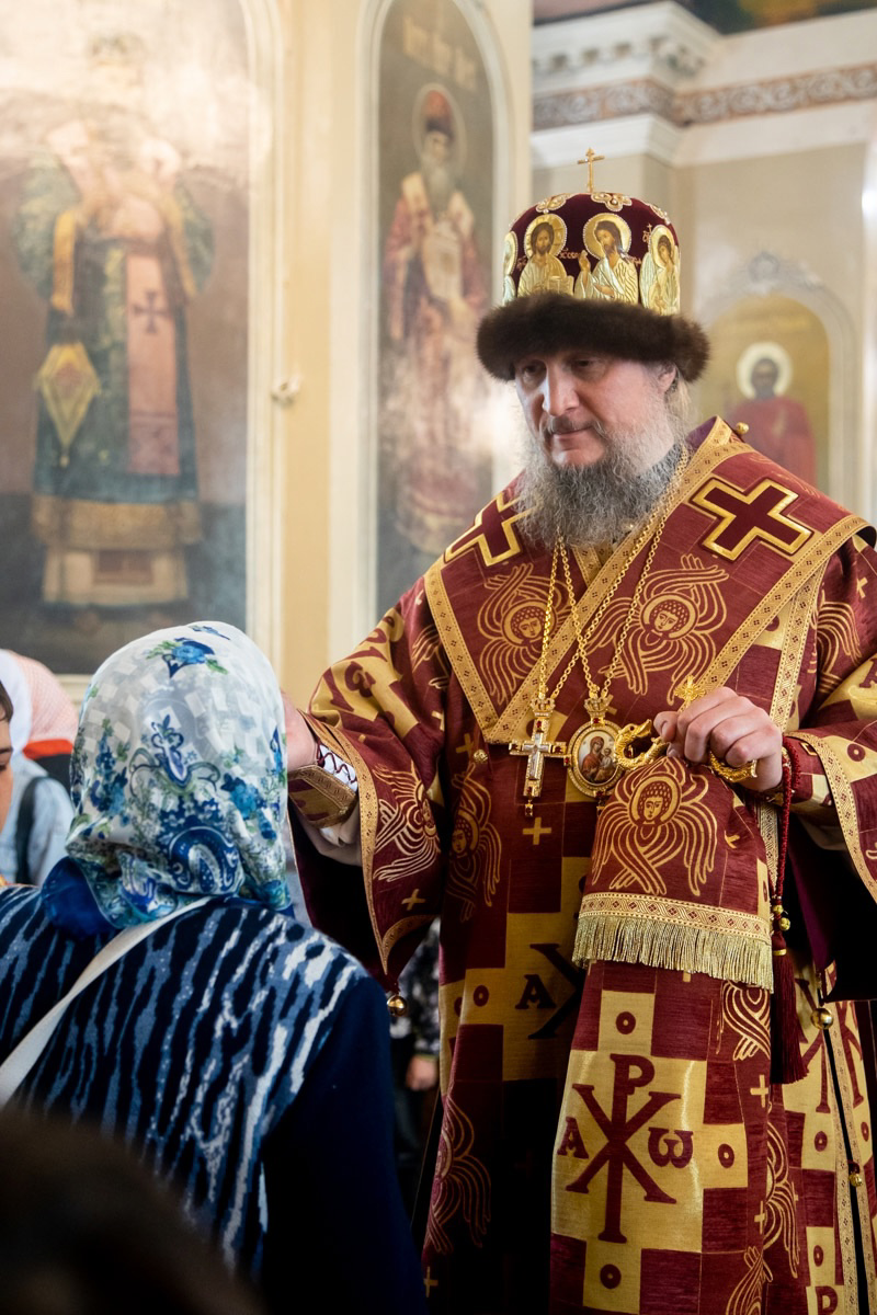 Епископ Пахомий возглавил всенощное бдение в Чистопольском соборе в день памяти Николая Чудотворца