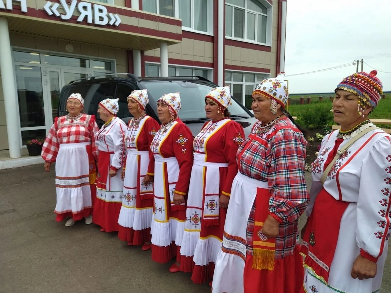 Танцы и песни Нижней Кондраты войдут в фильм о празднике Уяв
