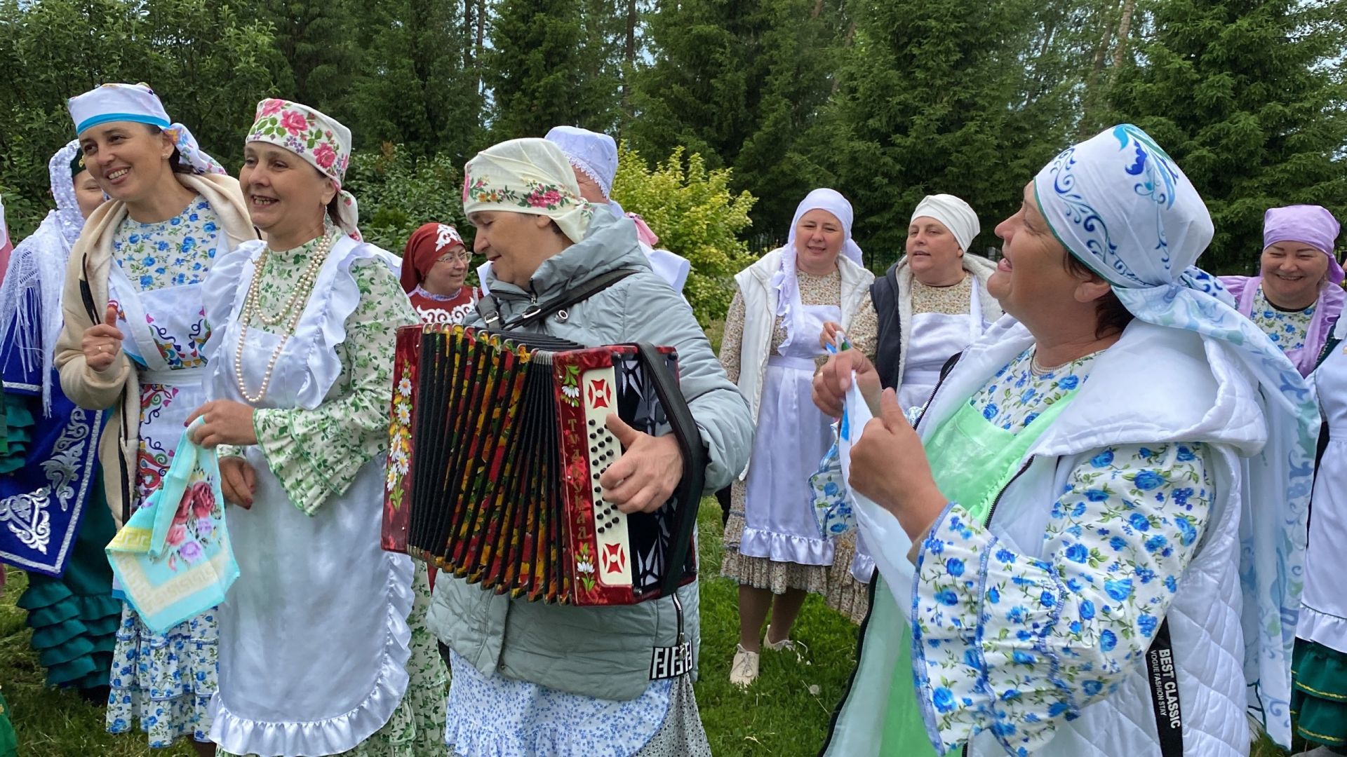 В Чистополе провели обряд сбора полотенец к Сабантую