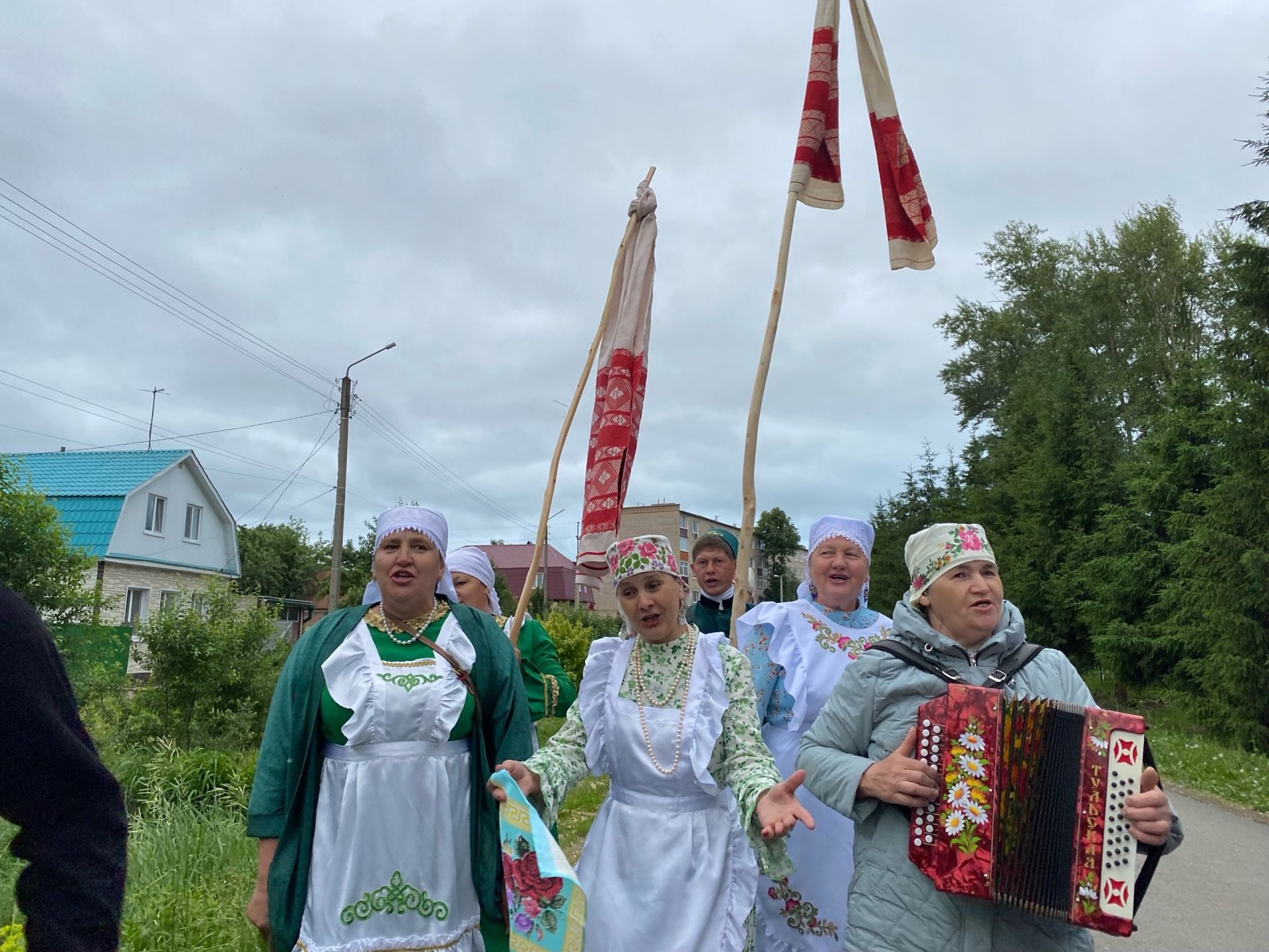 В Чистополе провели обряд сбора полотенец к Сабантую