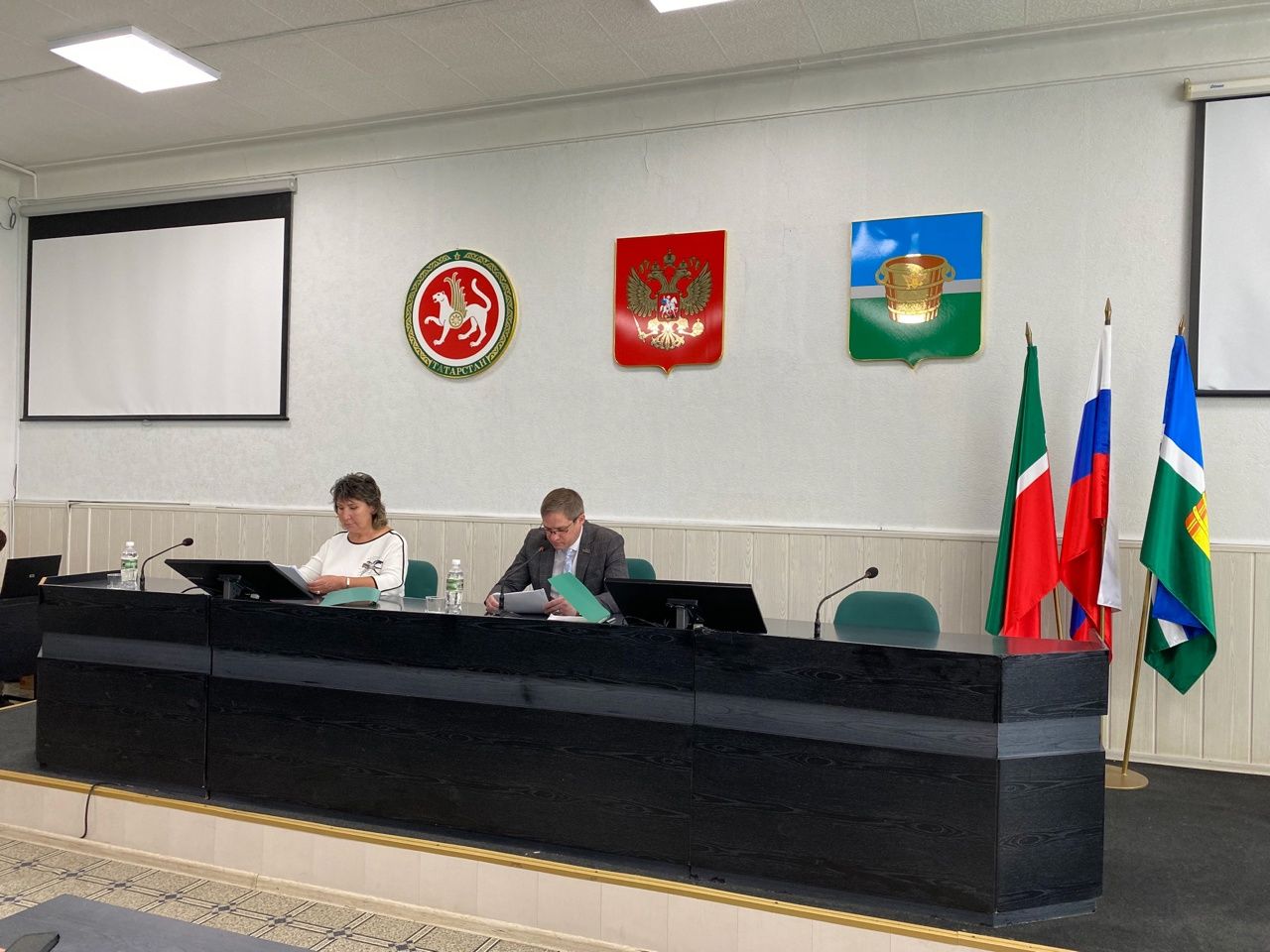 Министру сельского хозяйства и продовольствия РТ Марату Зяббарову присвоили звание Почетного гражданина Чистопольского района