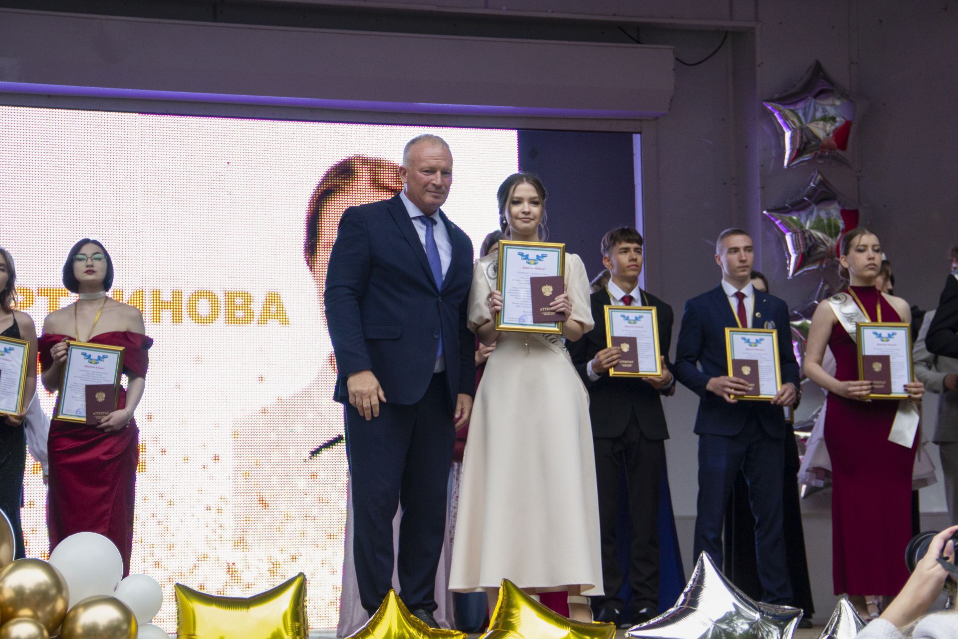 В Чистополе прошел выпускной вечер для выпускников 2025 года