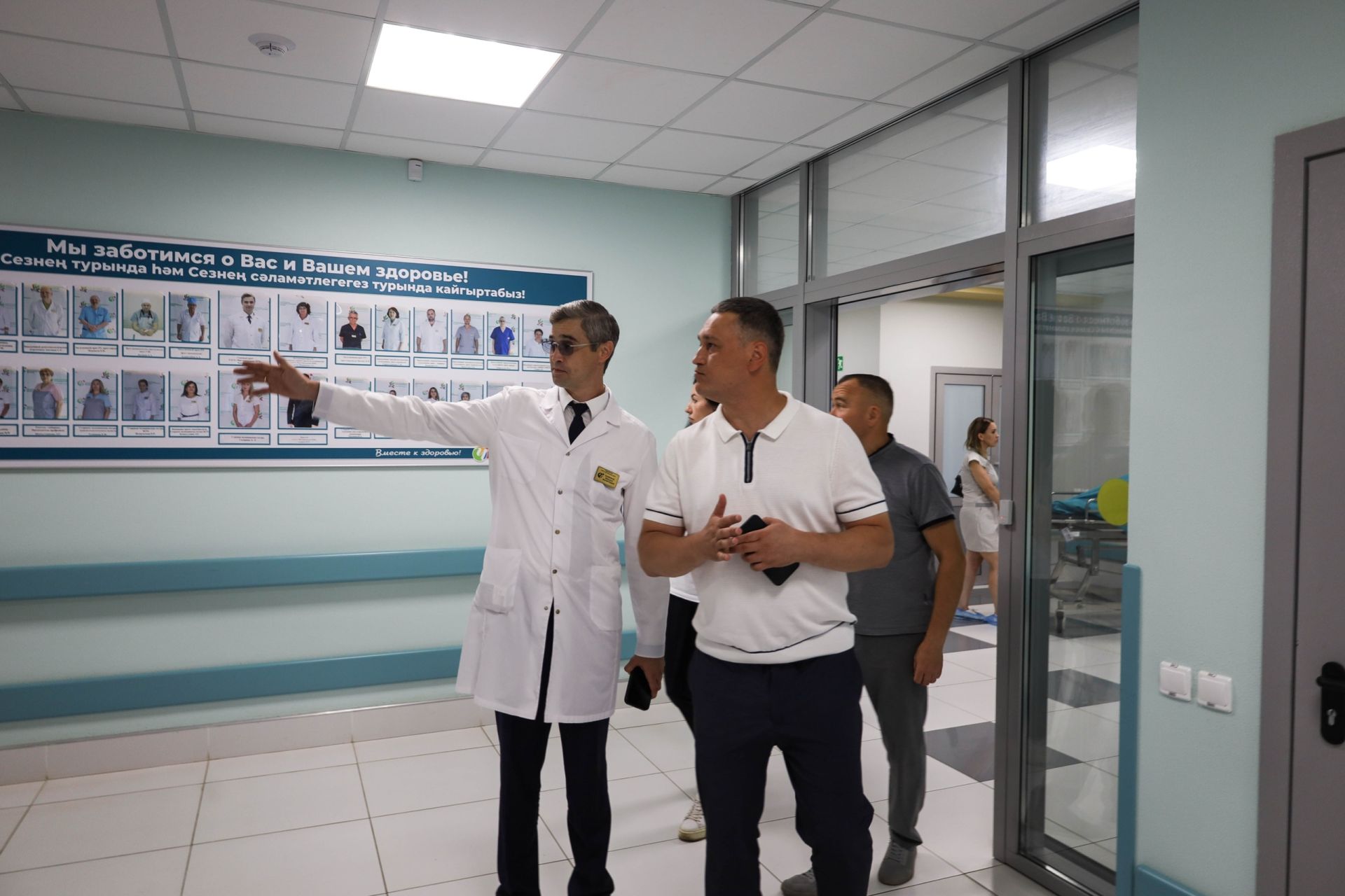 Депутат Госсовета РТ Наиль Залаков ознакомился с работой приемно-диагностического отделения Чистопольской ЦРБ