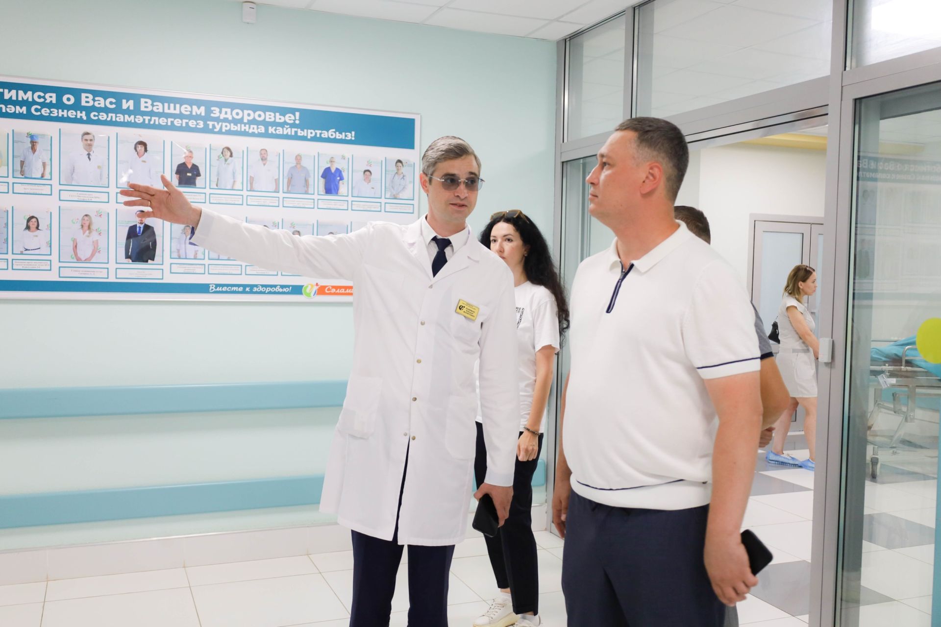 Депутат Госсовета РТ Наиль Залаков ознакомился с работой приемно-диагностического отделения Чистопольской ЦРБ
