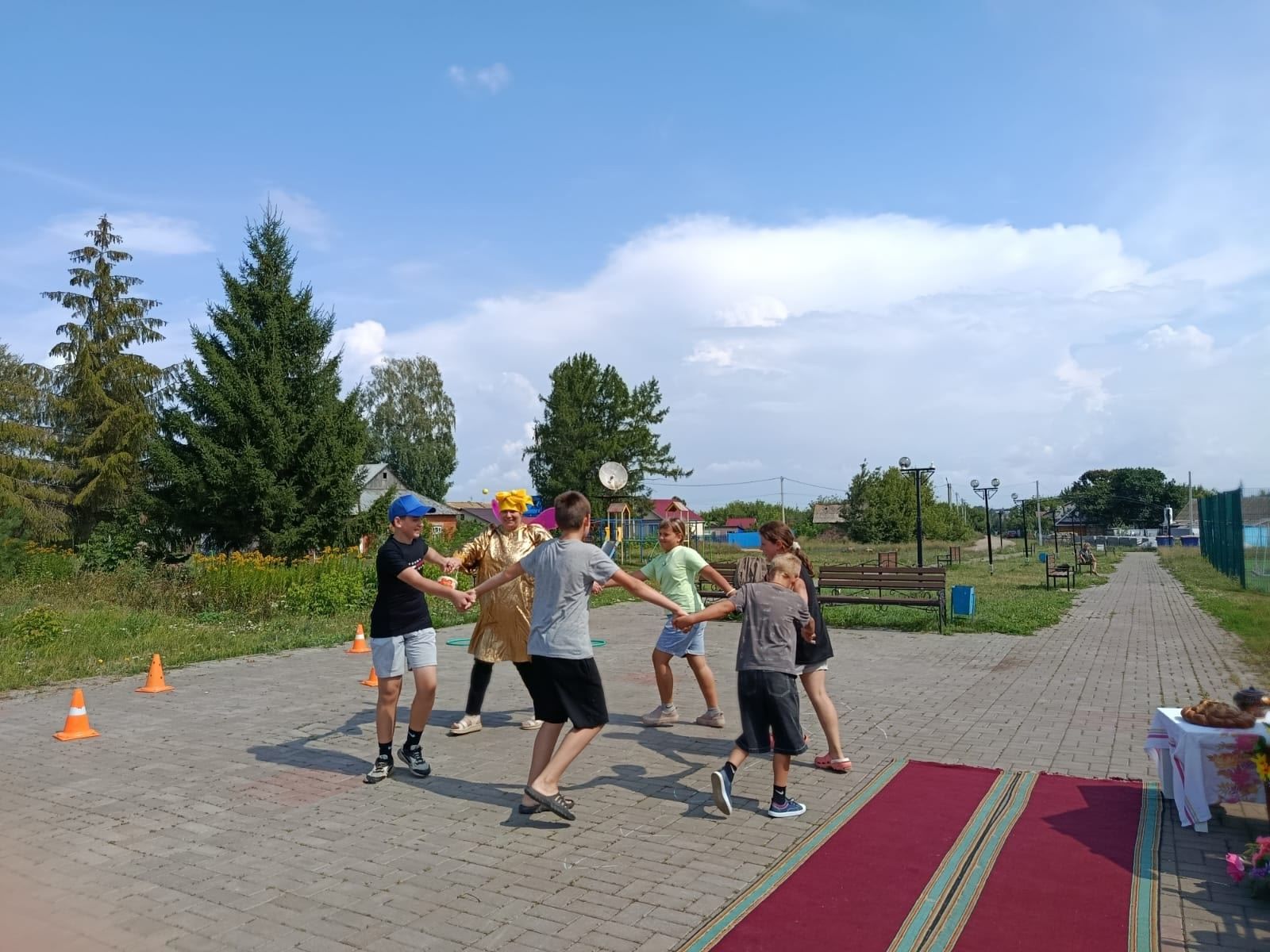 В селе Чистопольского района отметили Медовый Спас веселой познавательной программой