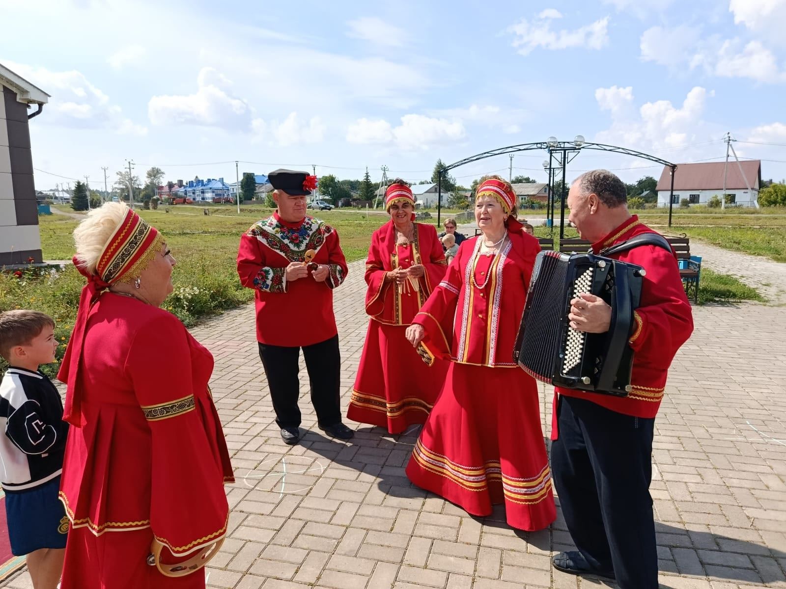 В селе Чистопольского района отметили Медовый Спас веселой познавательной программой