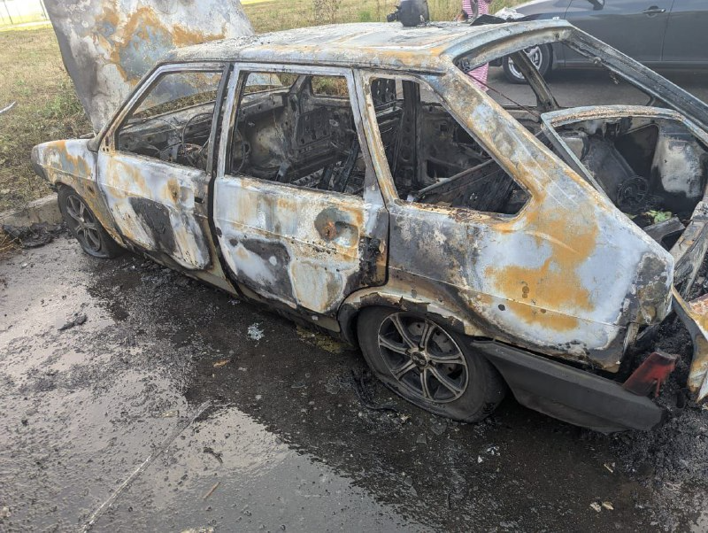 Сгорел автомобиль и поврежден подъезд дома: статистика пожаров в Чистополе за неделю