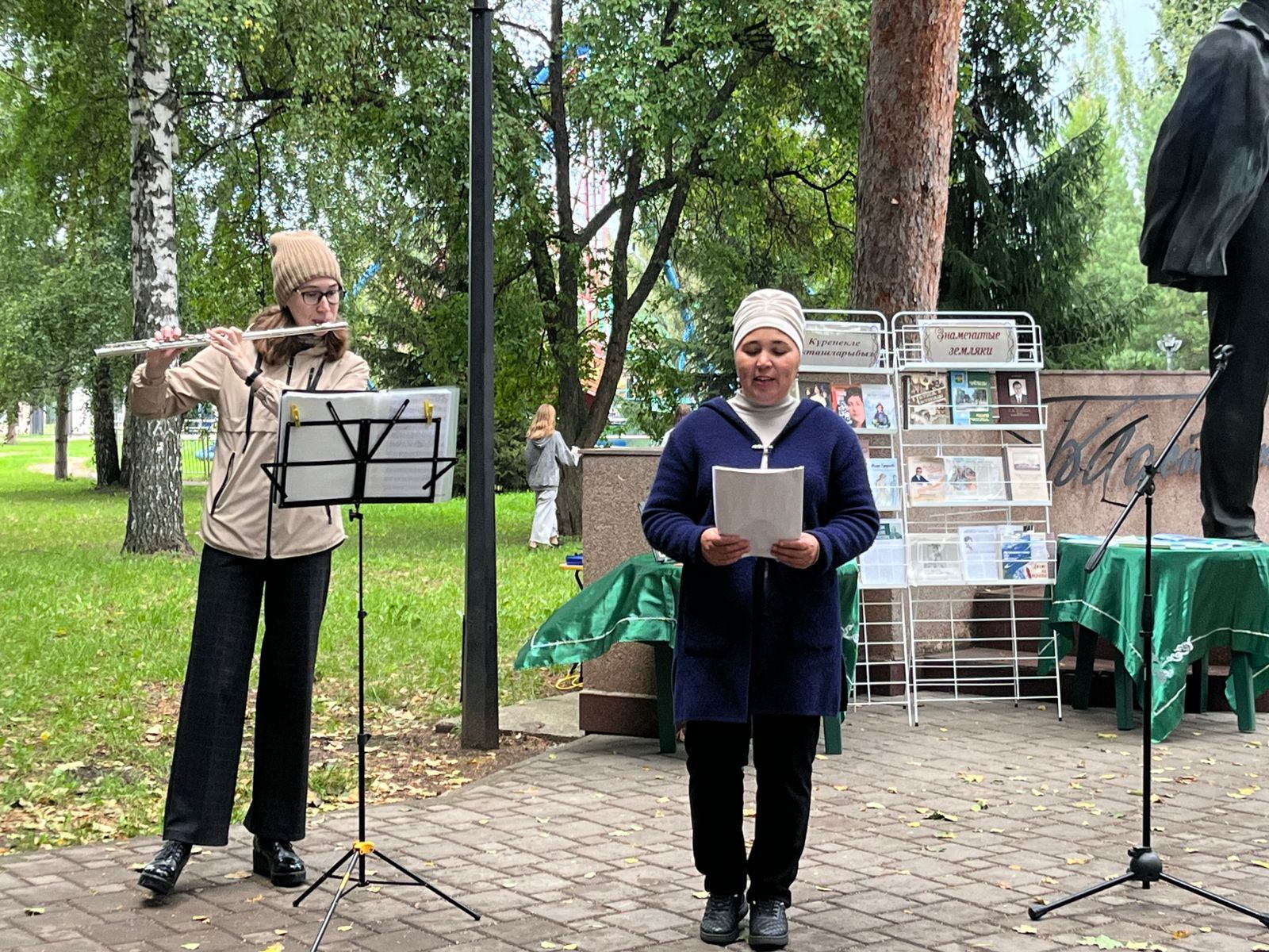 В Чистополе ярко отметили двойной праздник в Скарятинском саду