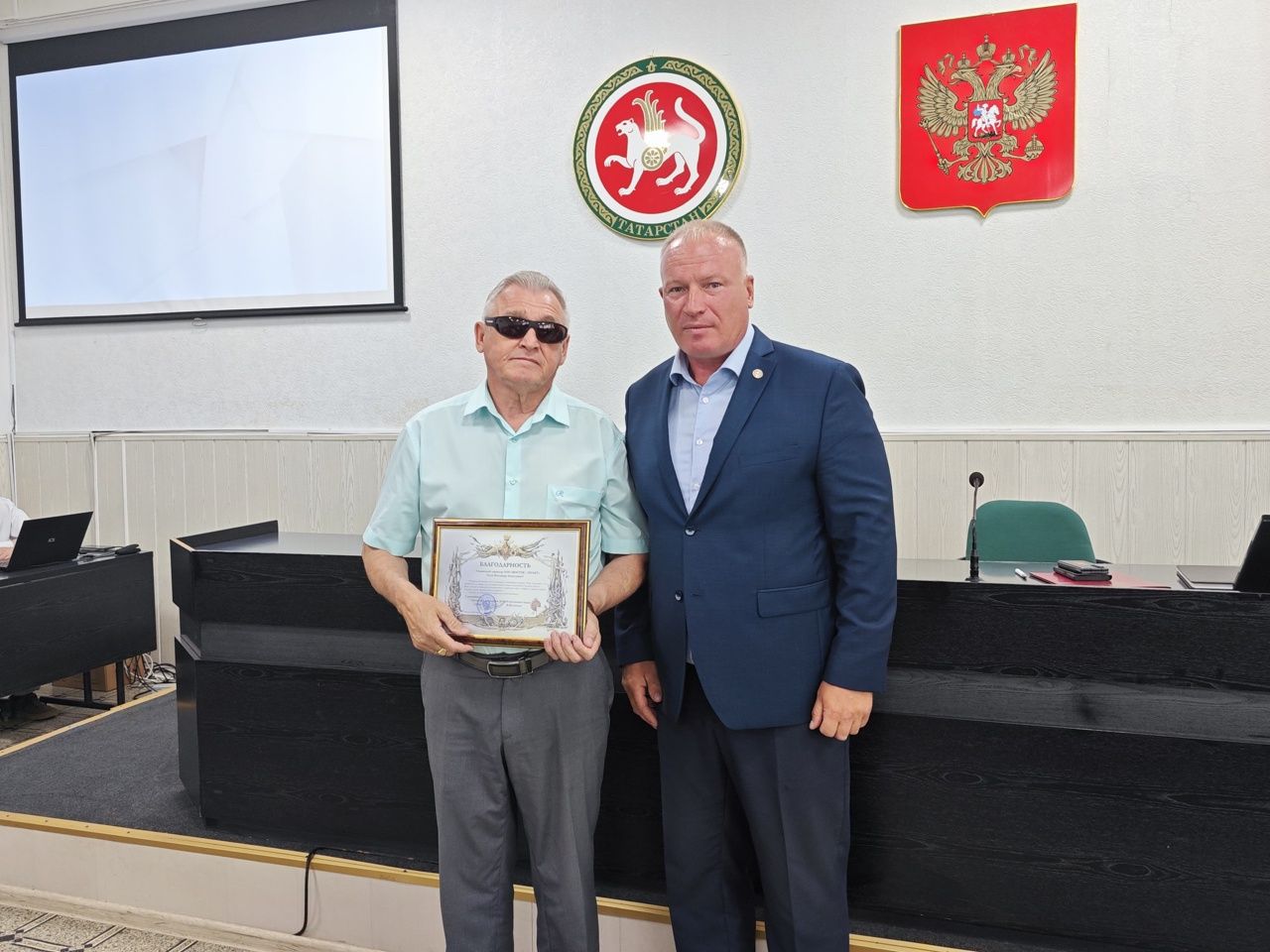 Чистополец удостоен Почетного знака «За заслуги перед городом Чистополь»