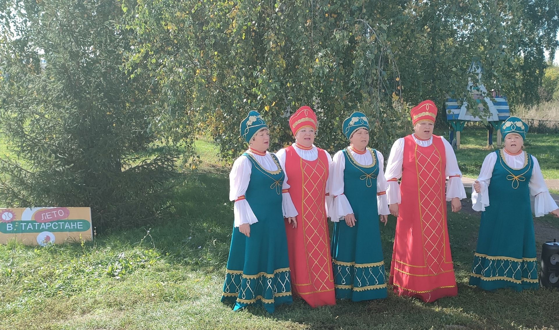 Чистопольский район совмещает гражданский долг с праздником: на избирательных участках проходят концерты и выставки