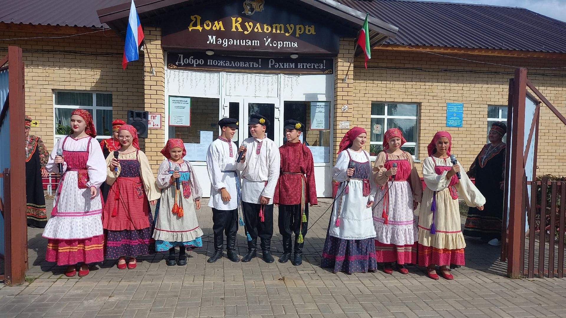 Чистопольский район совмещает гражданский долг с праздником: на избирательных участках проходят концерты и выставки