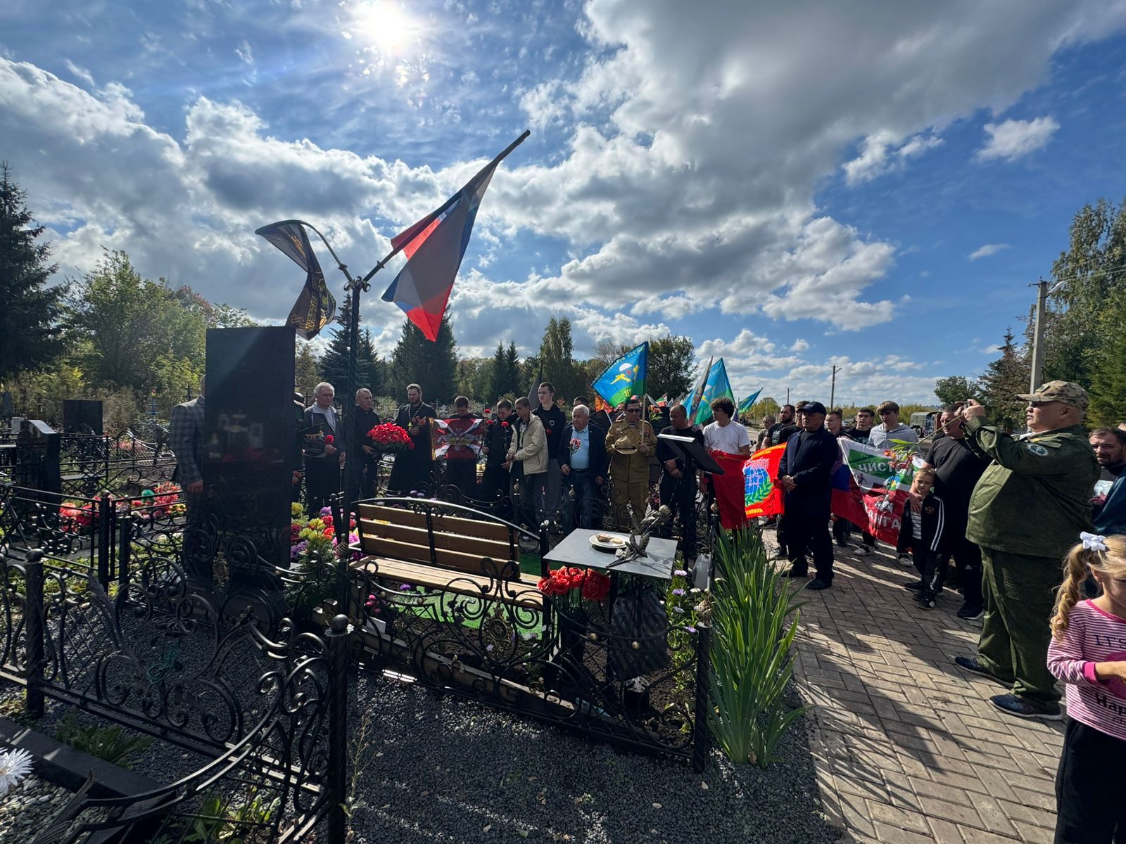 В Чистополе почтили память погибших танкистов в их профессиональный праздник