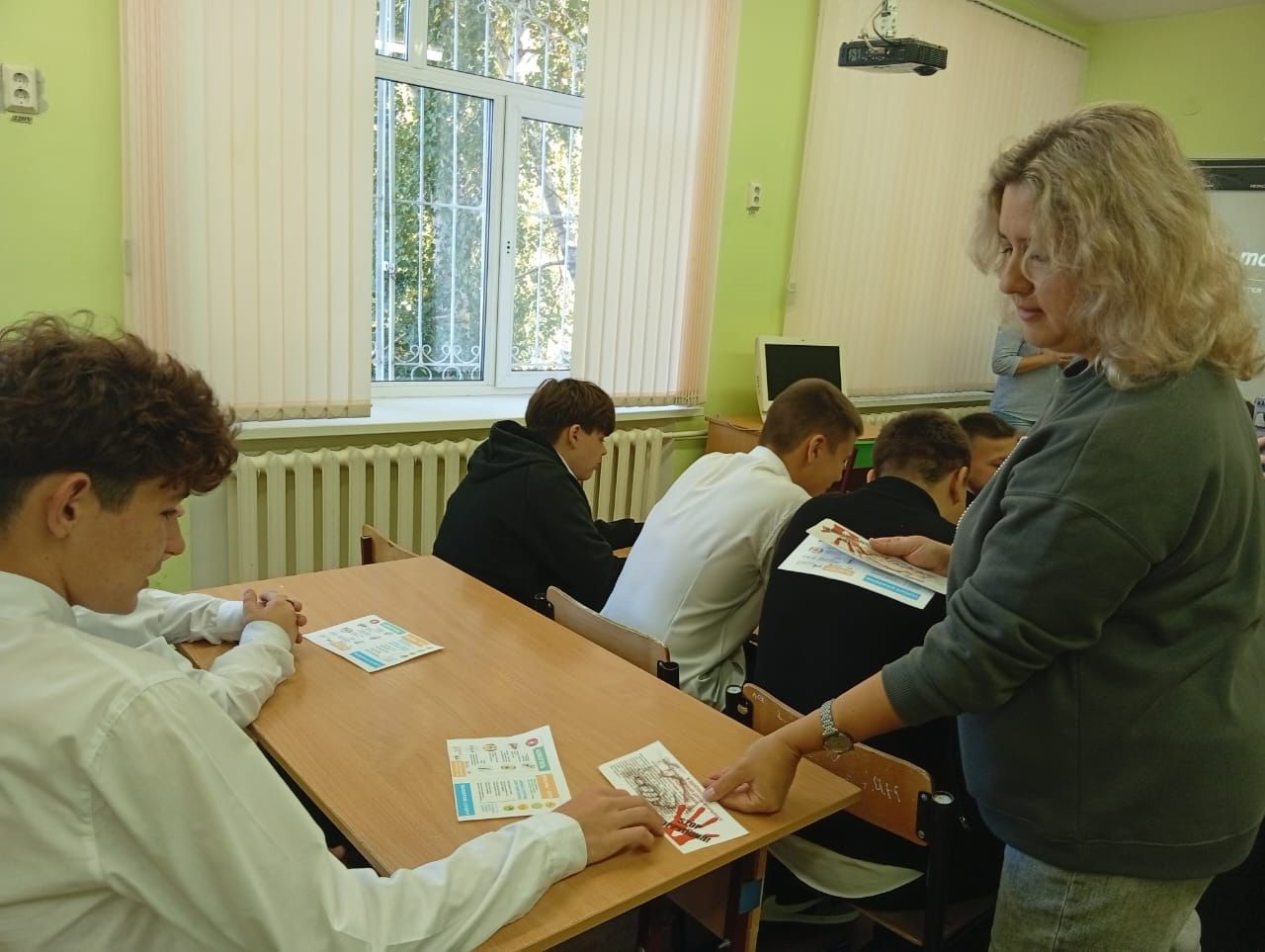 Инфобитва «Как противостоять коррупции» прошла для учащихся Чистопольского района