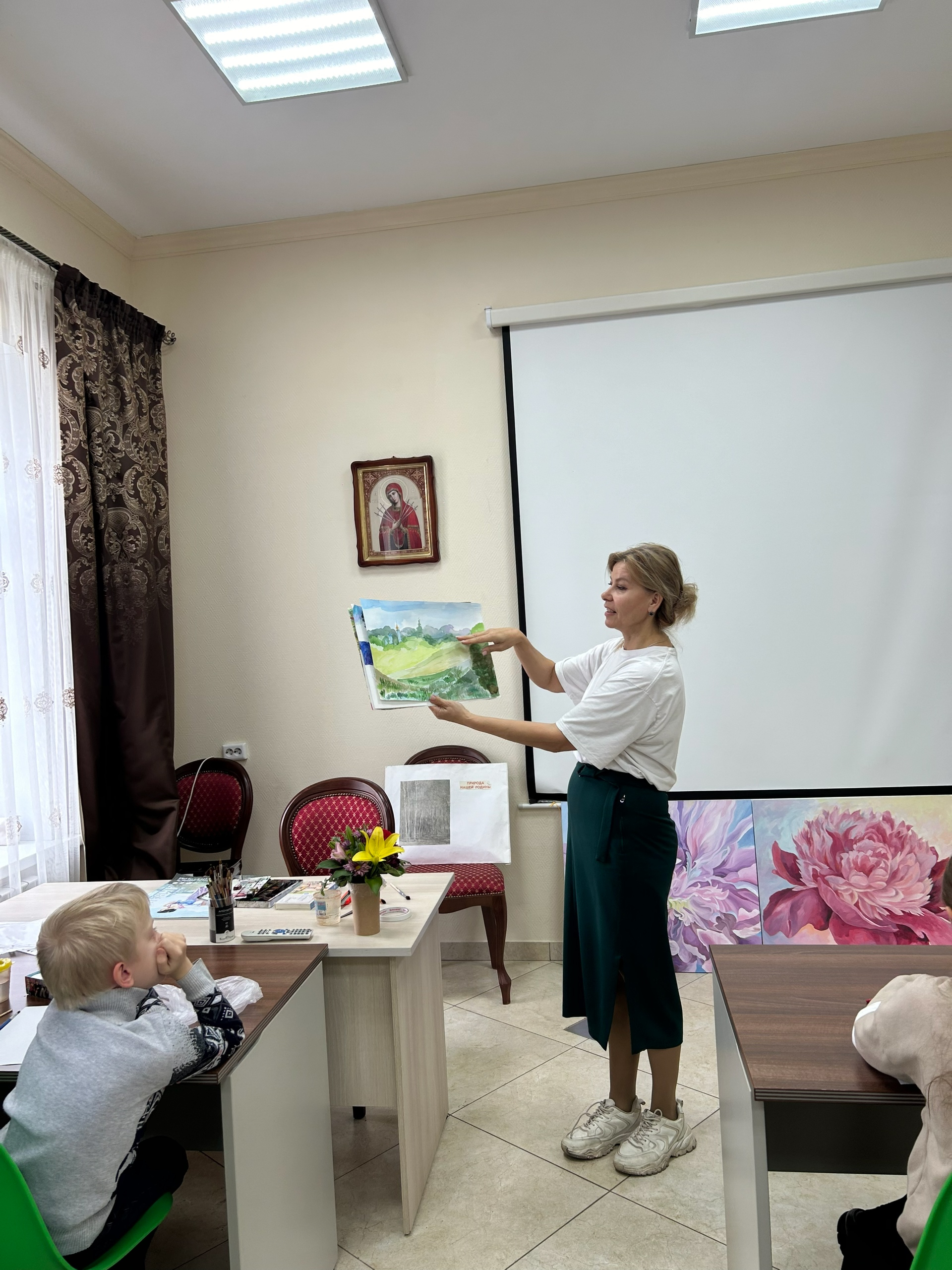 В воскресной школе прошел творческий мастер-класс с Натальей Ларионовой