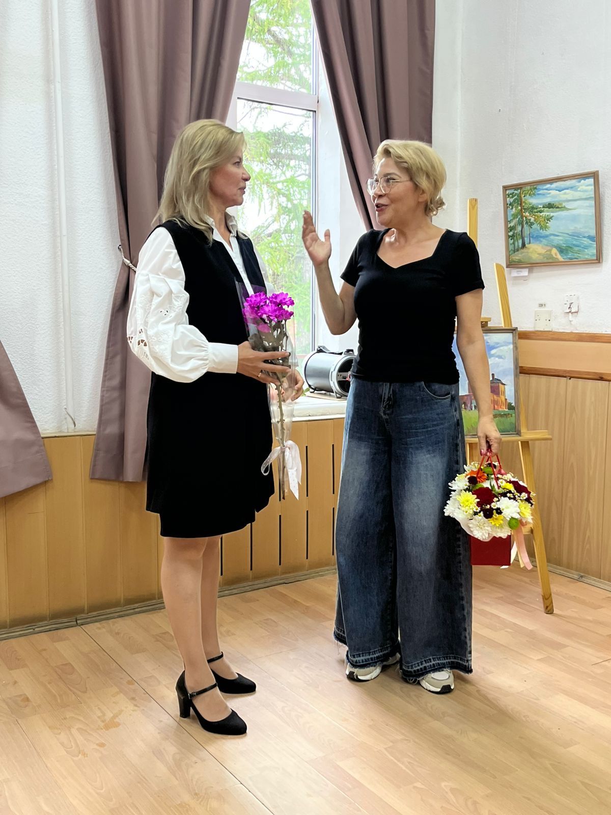 Мир в свете души: персональная выставка Натальи Ларионовой  открылась в чистопольском музее