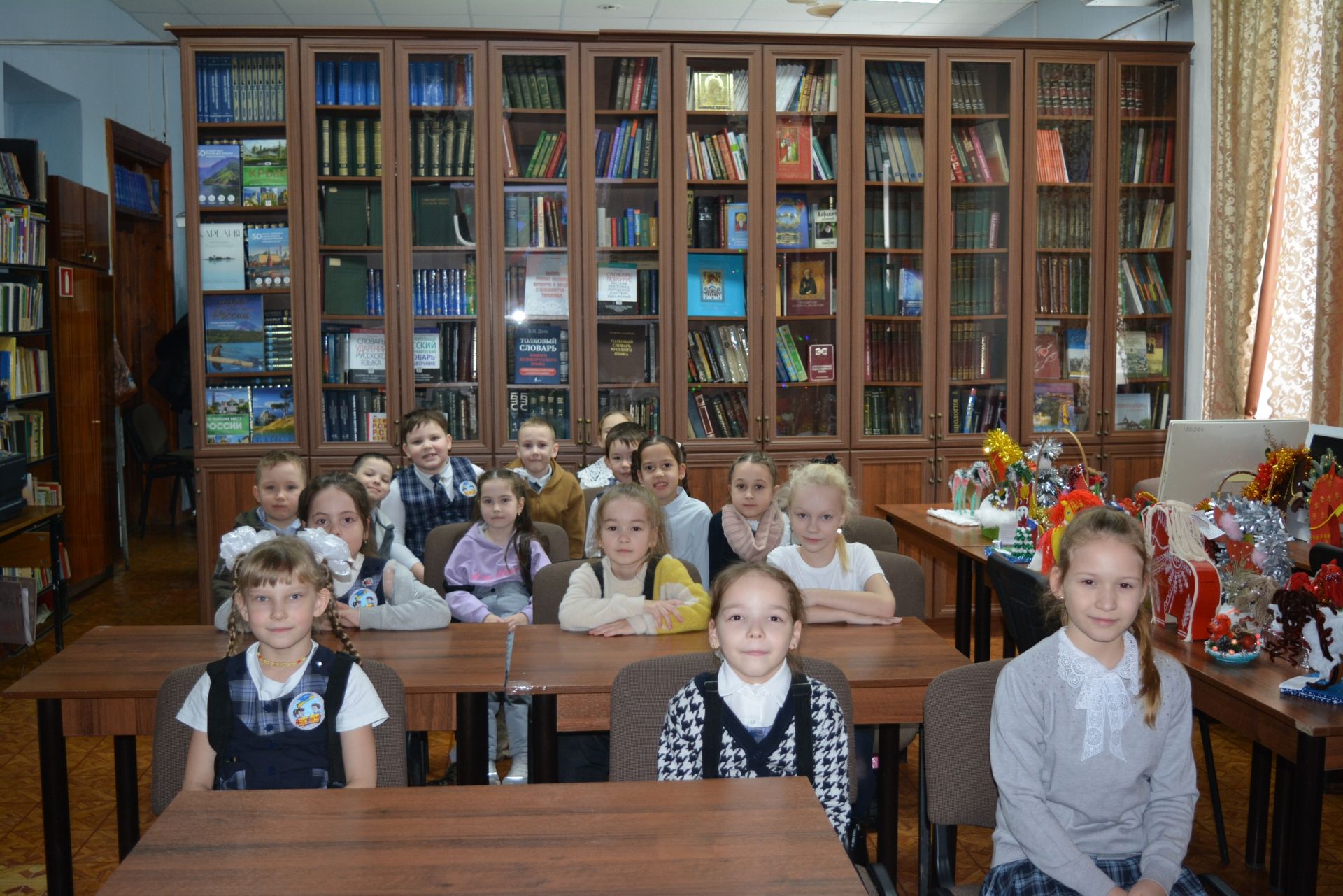 В Чистополе дети вдохновились на новогоднее творчество
