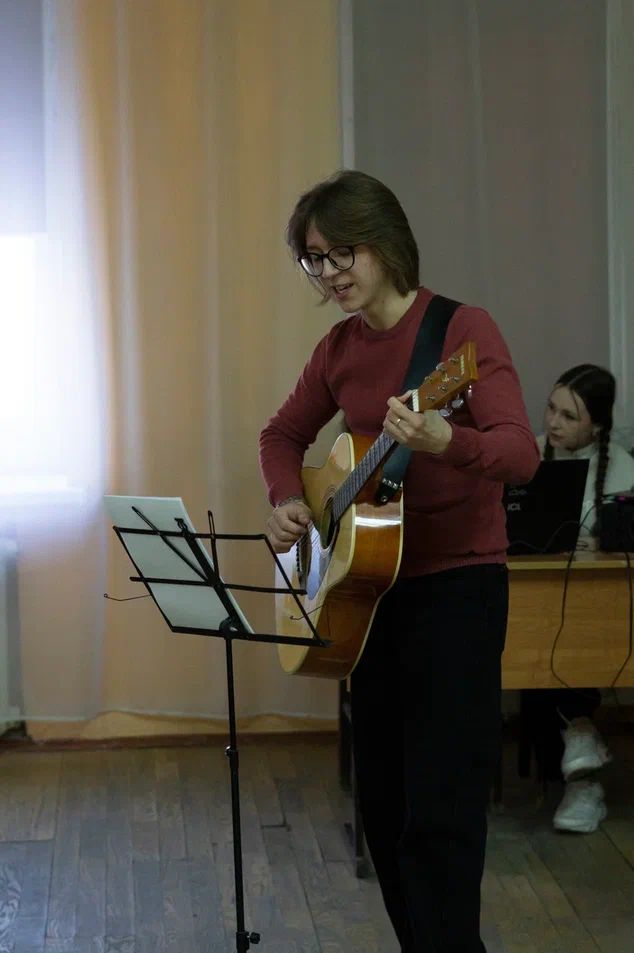 Чистопольские школьники читали и пели Высоцкого