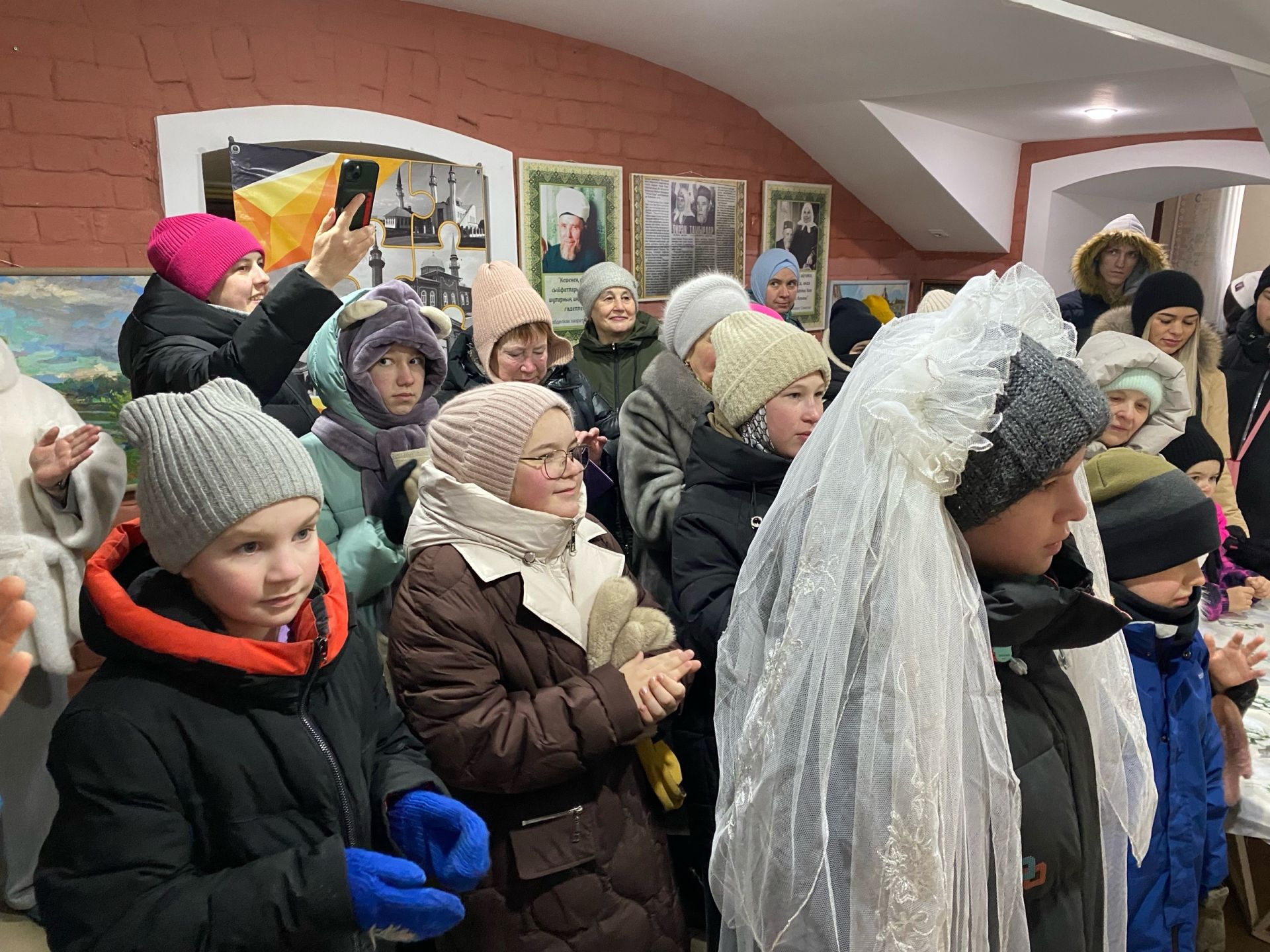 Зимние забавы, блины из печи, семейные традиции: чистопольцы с радостью участвовали в фестивале «Коймак фест»