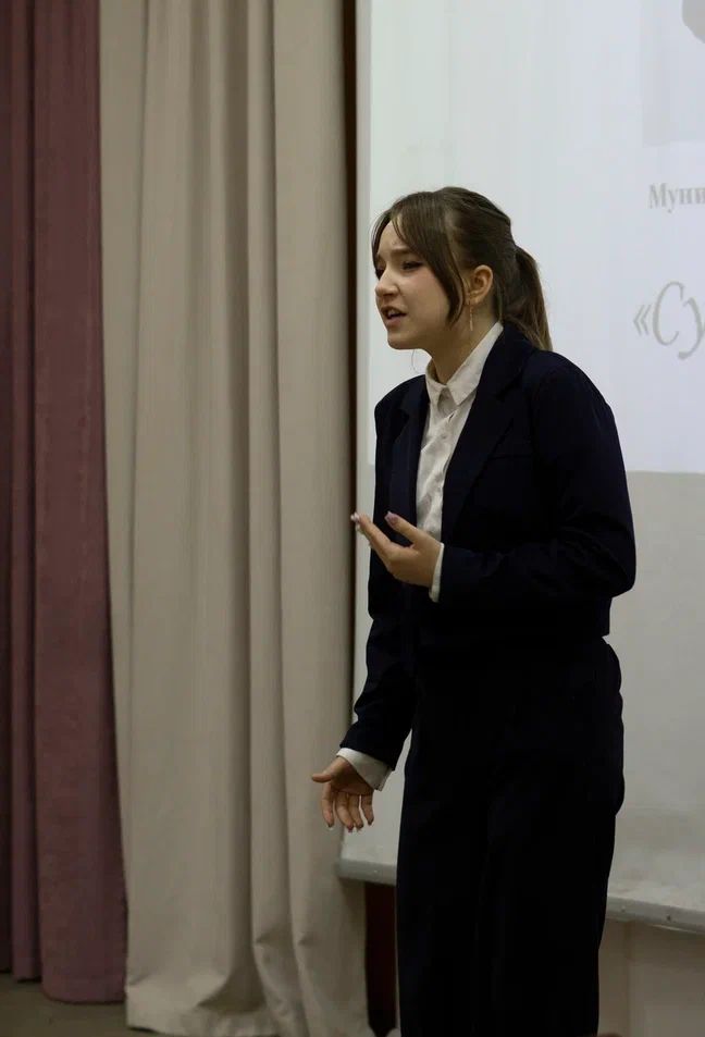 Чистопольские школьники читали и пели Высоцкого