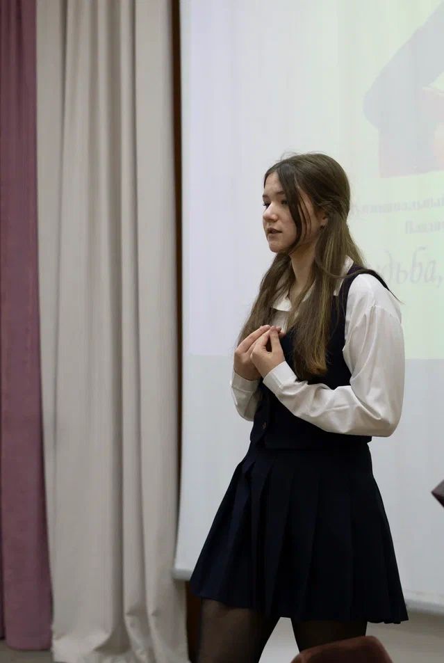 Чистопольские школьники читали и пели Высоцкого