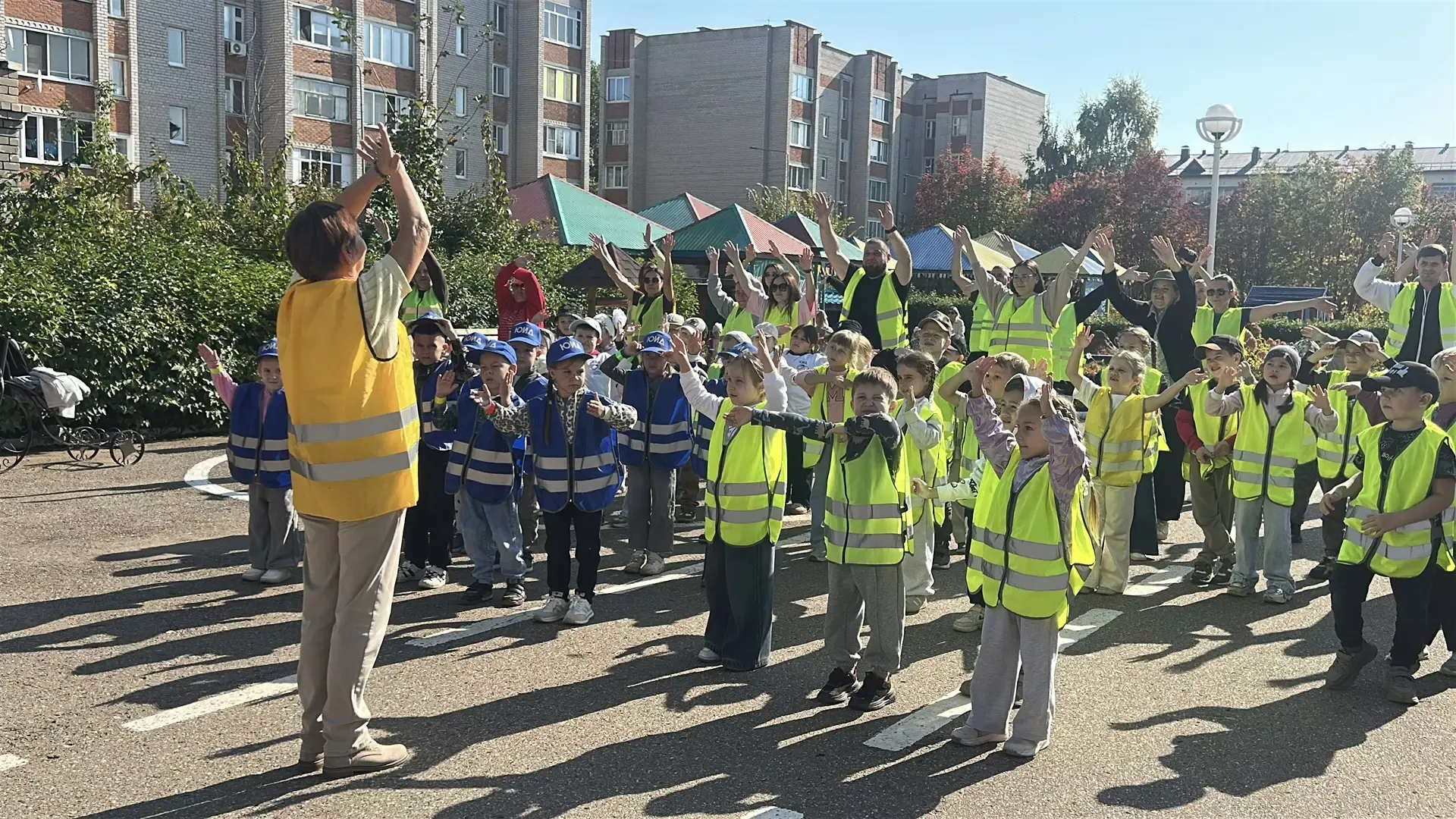 Дети и их родители стали участниками «Дорожного марафона» в Чистополе