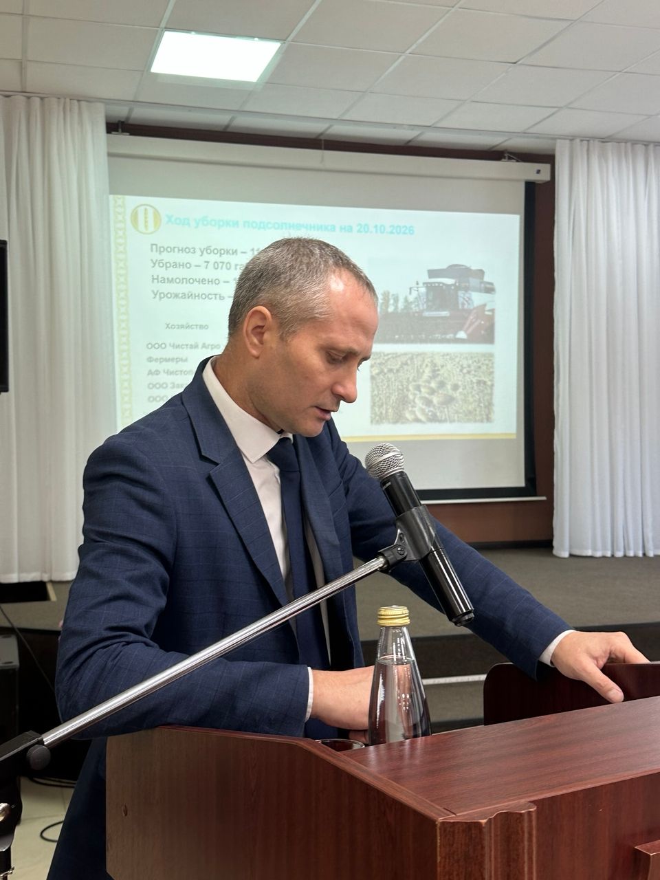 Глава Чистопольского района призвал не тянуть с уплатой налогов