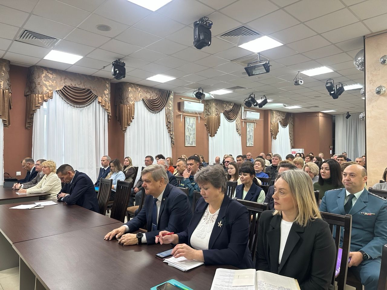 Глава Чистопольского района призвал не тянуть с уплатой налогов