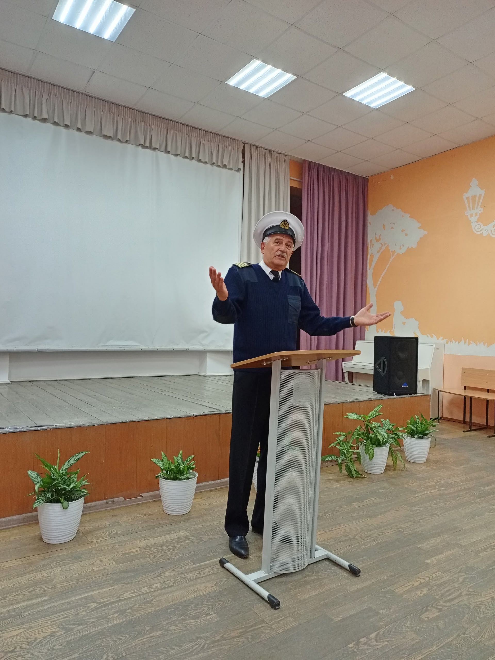 Чистопольским школьникам рассказали о профессии речника