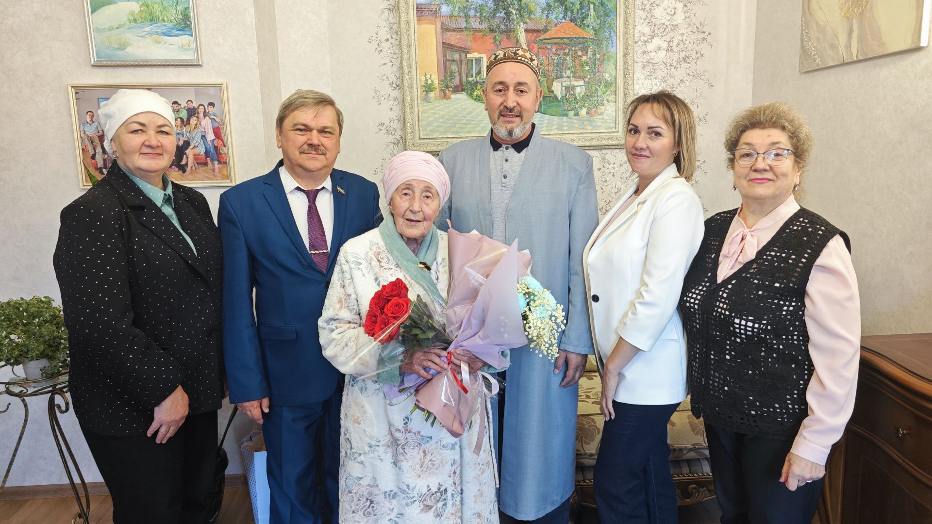 Чистайдан ТАССРның атказанган укытучысына 94 яшь тулды