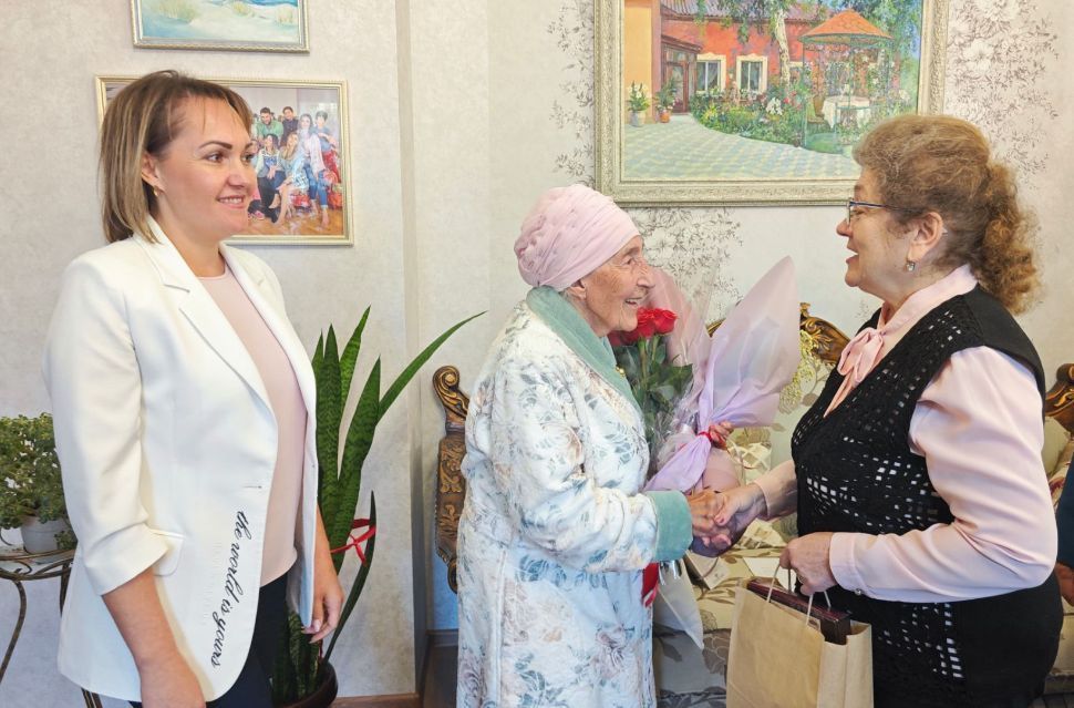 Чистайдан ТАССРның атказанган укытучысына 94 яшь тулды