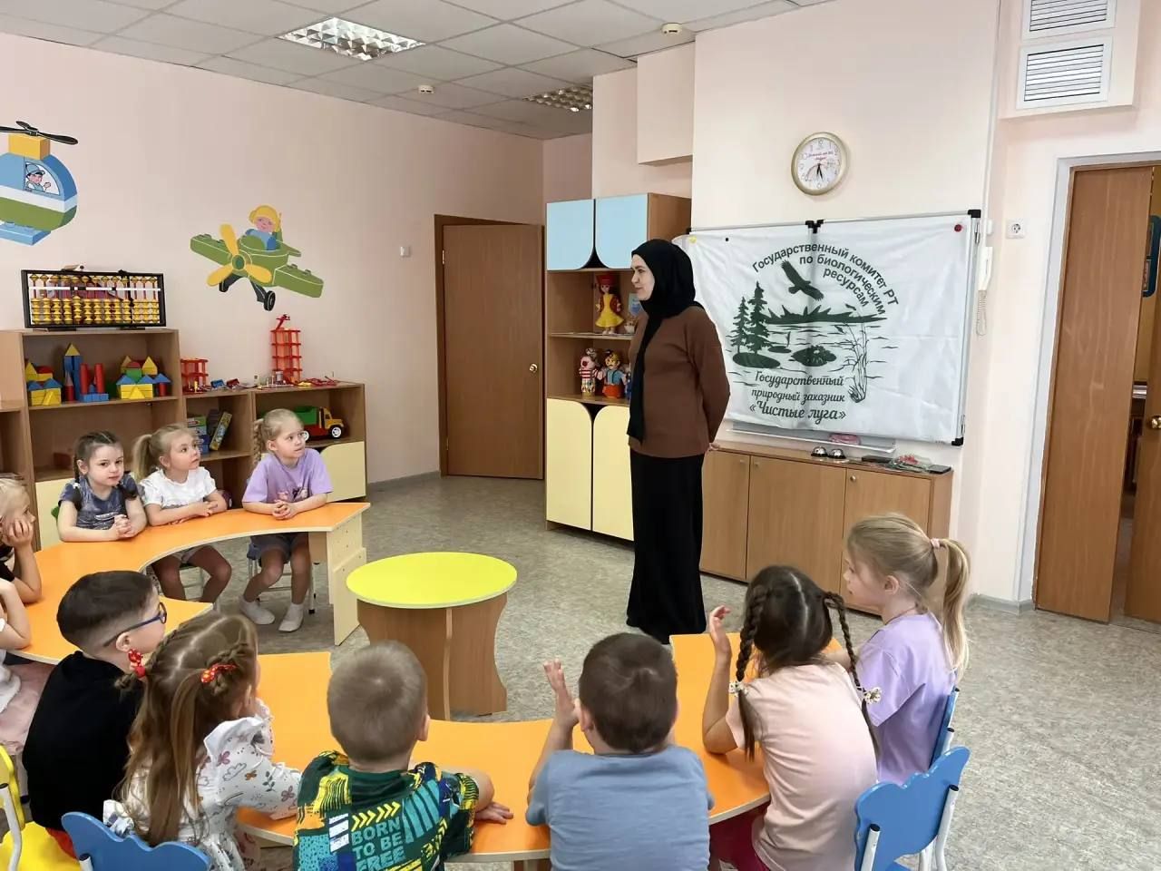 Специалисты заказника «Чистые луга» провели экоурок для воспитанников детского сада