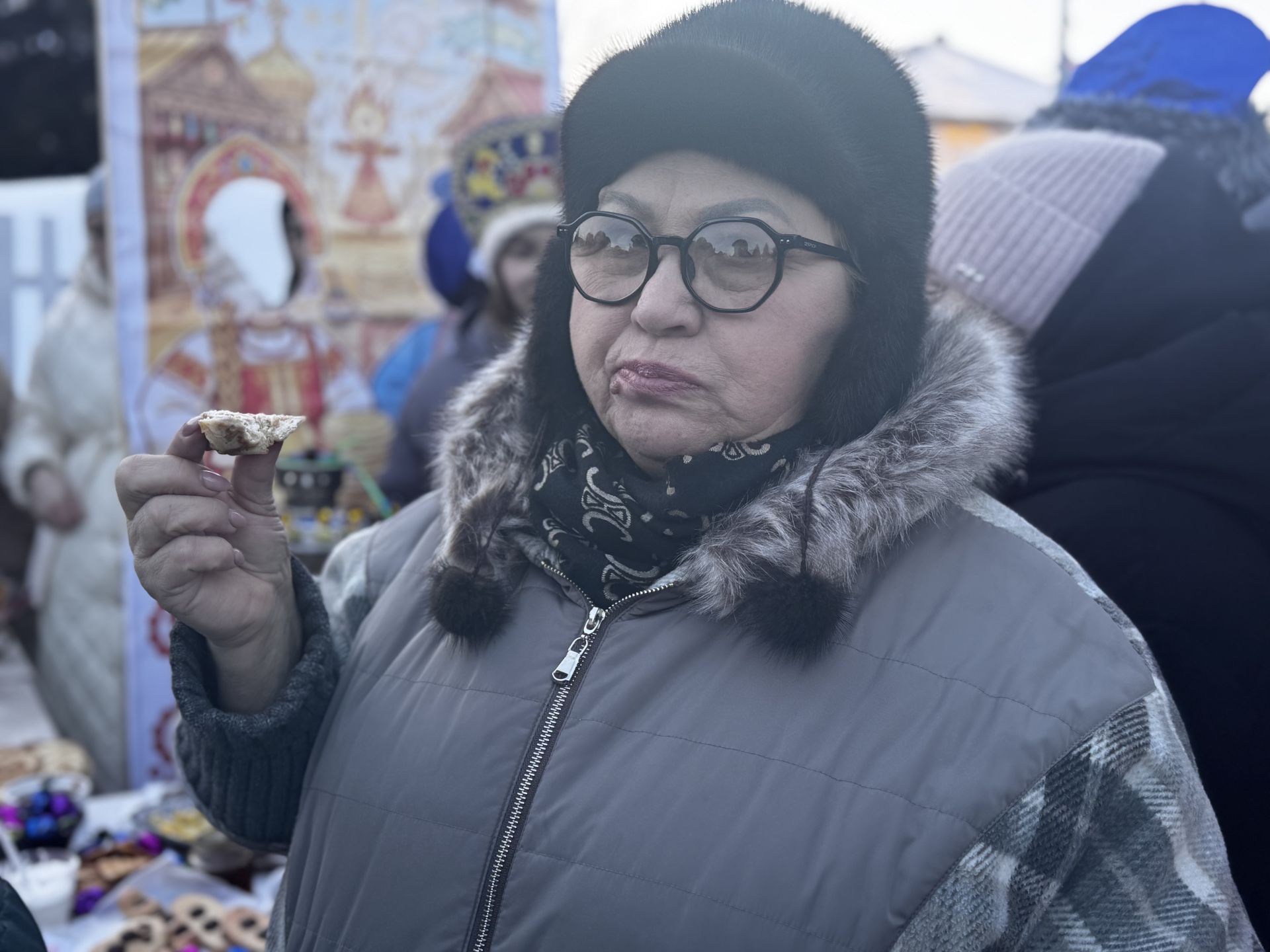Гонки на лыжах, метание валенка и блины: в Чистополе весело отметили Молодёжную Масленицу