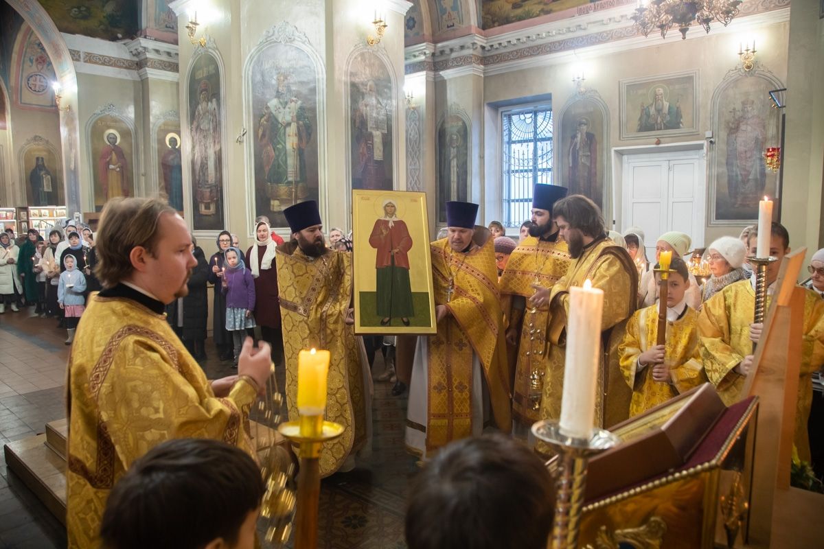 Новая икона блаженной Ксении Петербургской появилась в Свято-Никольском соборе