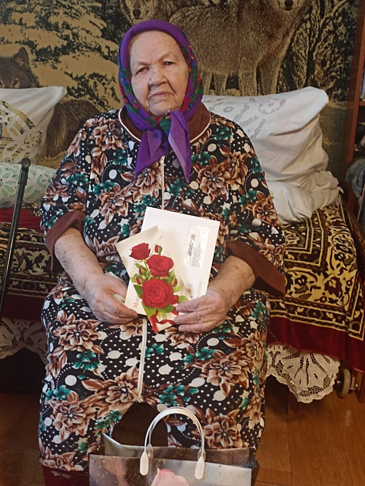 Старейшую жительницу села Четырчи поздравили с днем рождения